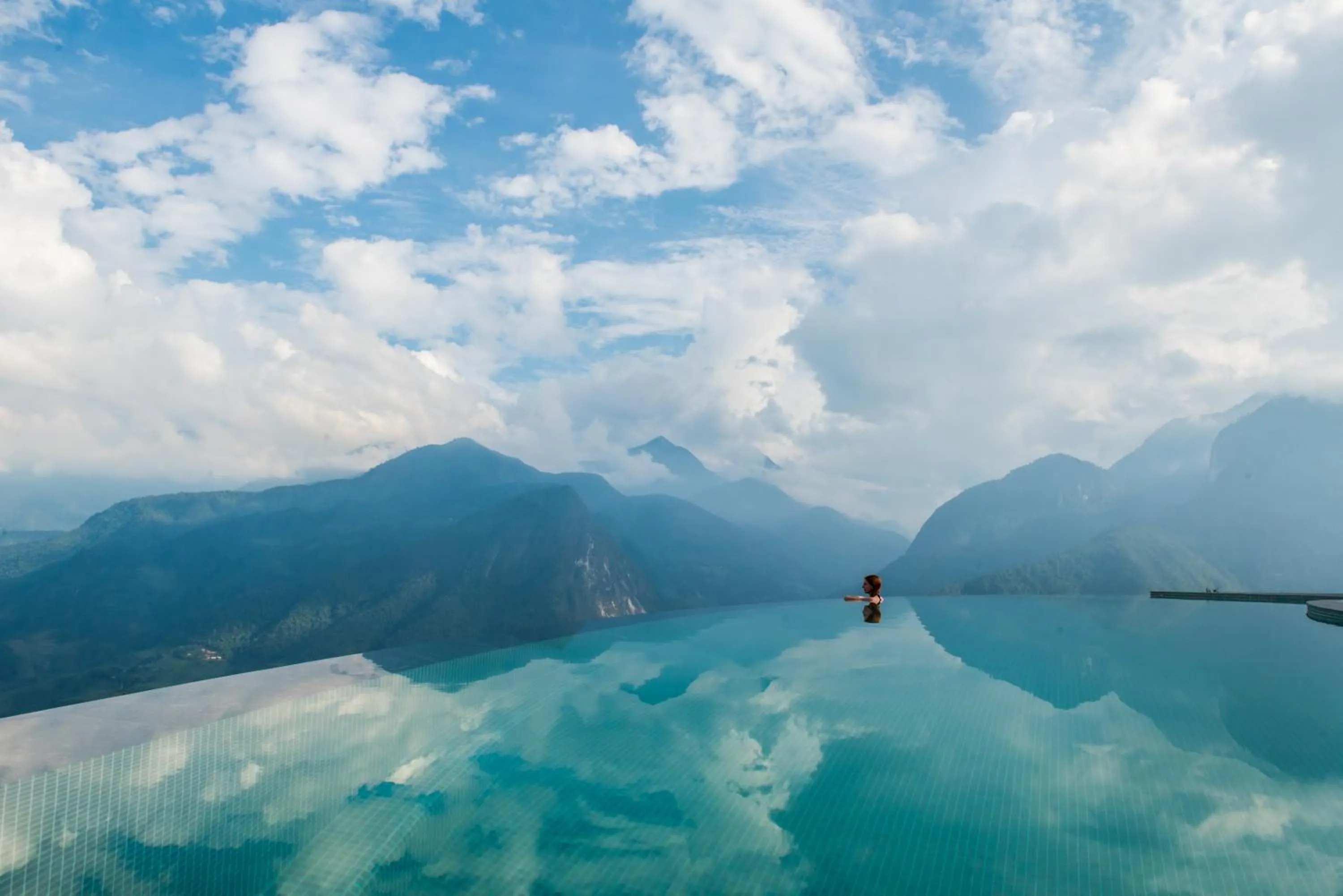 Swimming pool in Topas Ecolodge