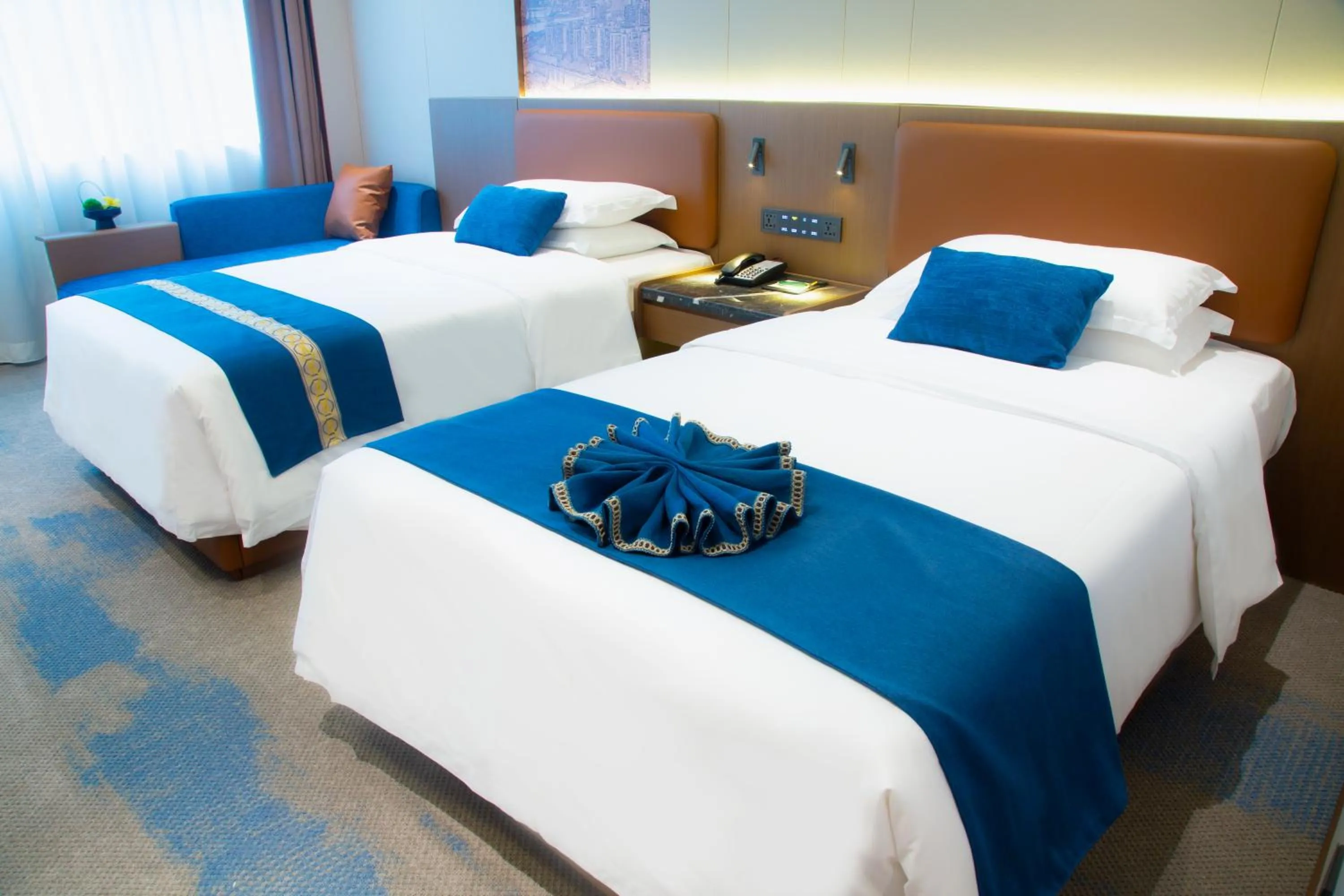 Bed in Guangdong Yingbin Hotel