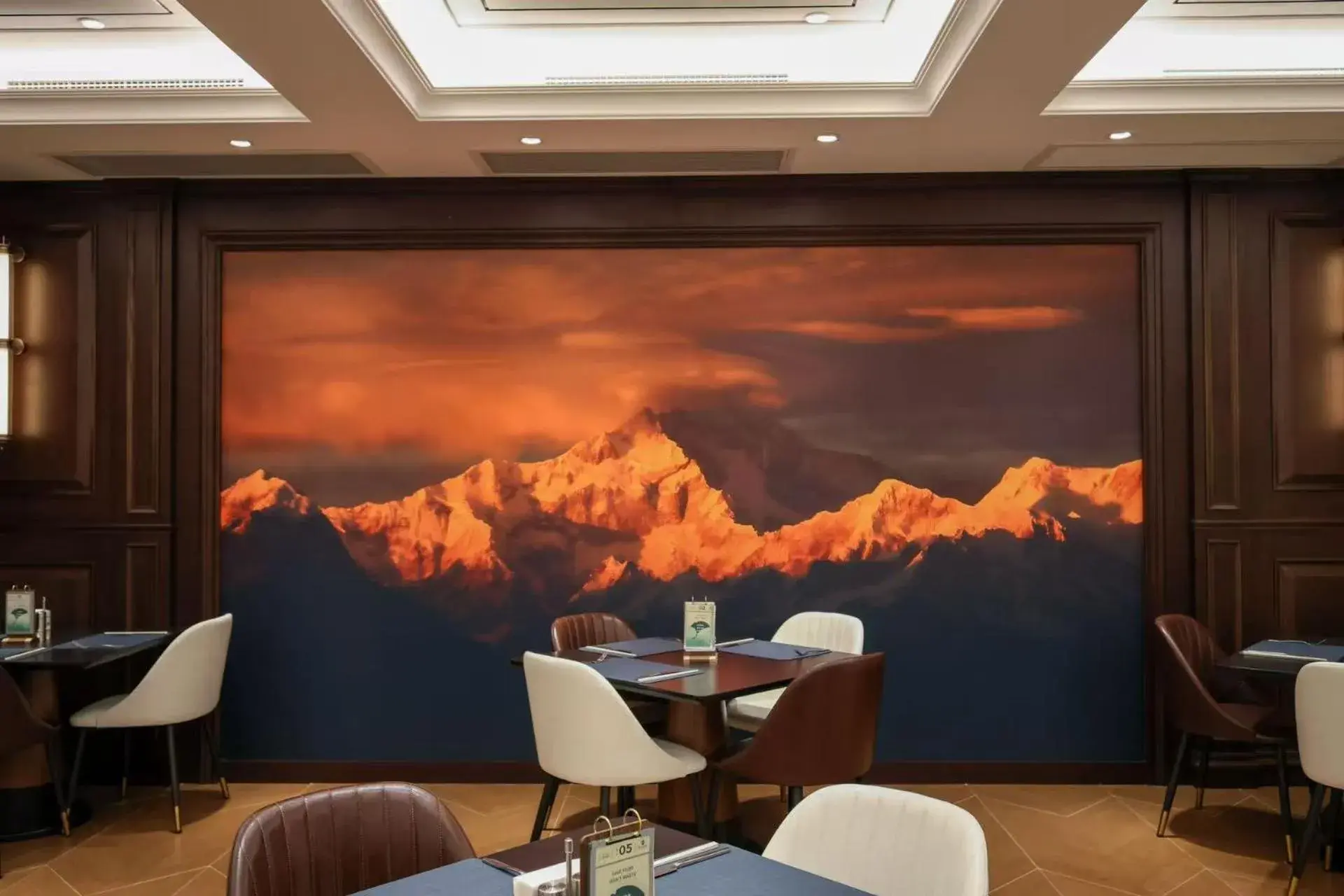 Restaurant/places to eat in Guangdong Yingbin Hotel Restaurant/places to eat in Guangdong Yingbin Hotel