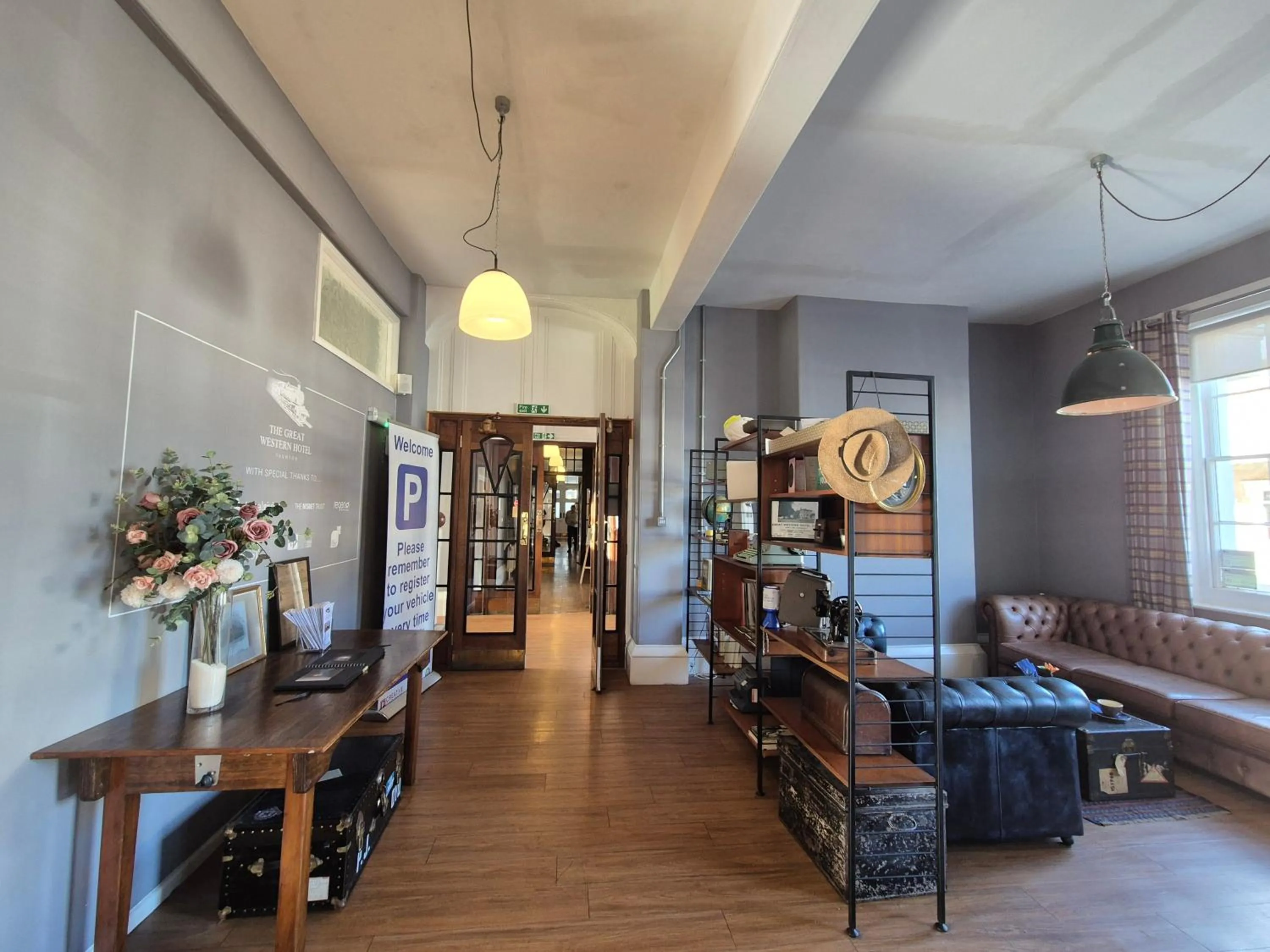 Living room in The Great Western Hotel
