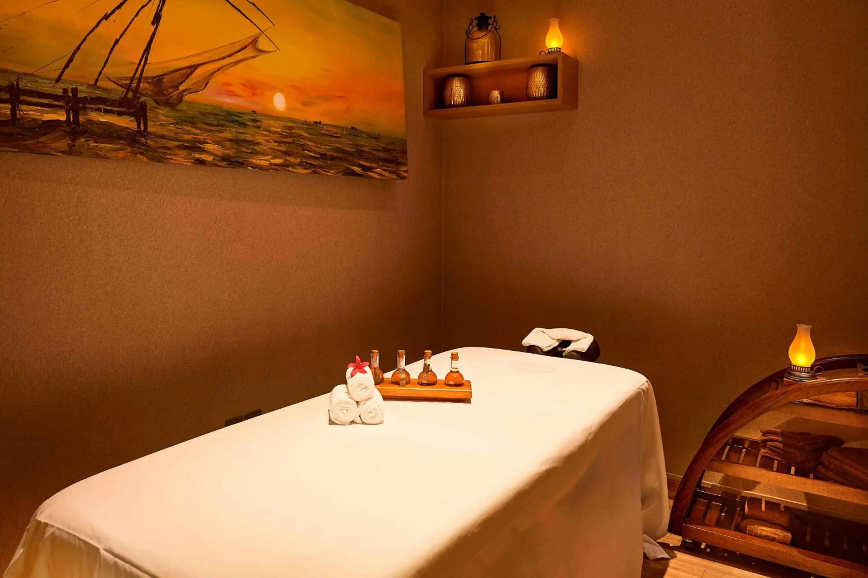 Spa and wellness centre/facilities in Courtyard by Marriott Kochi Airport