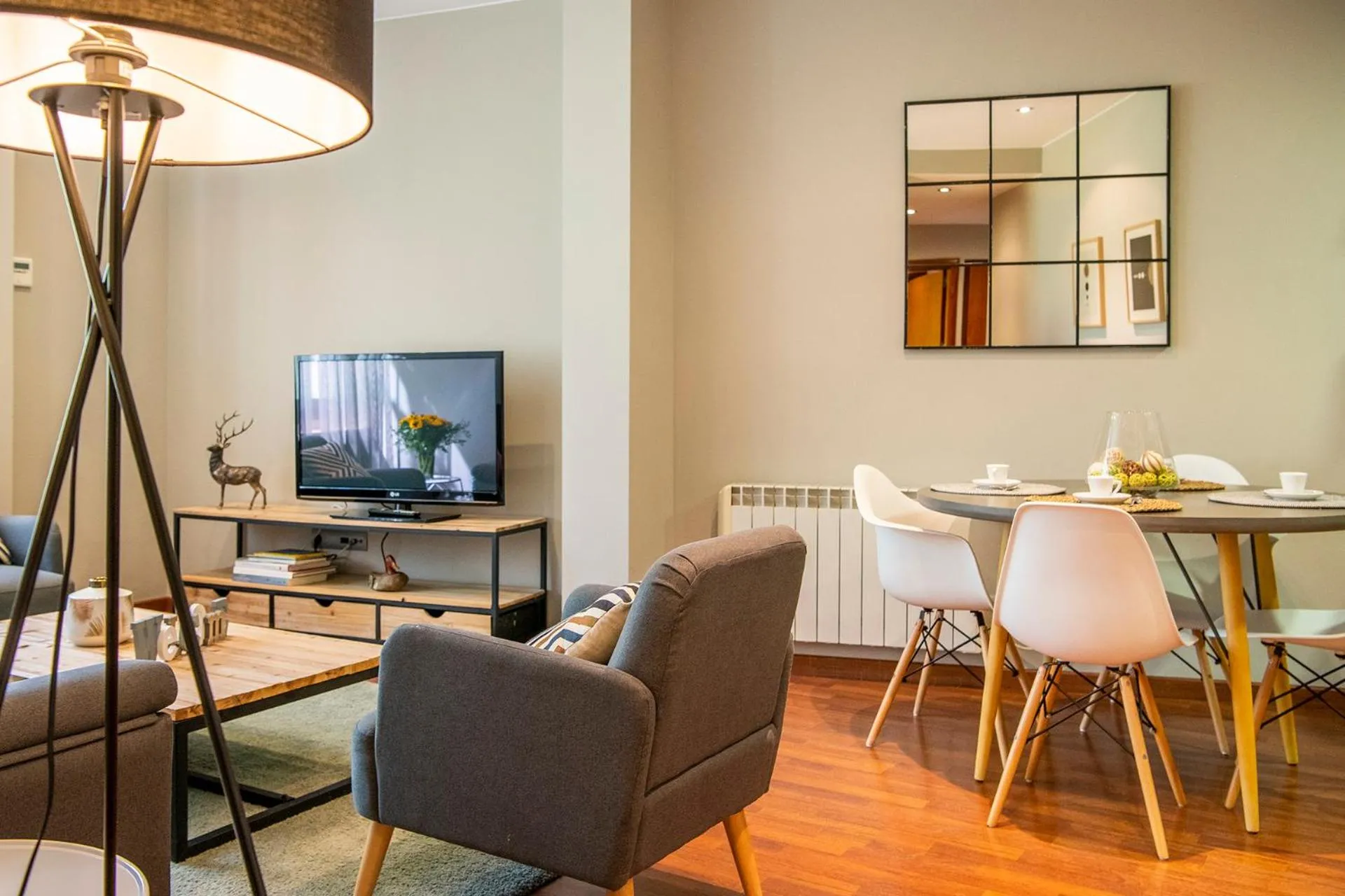 Living room in UP ROOMS BANYOLES