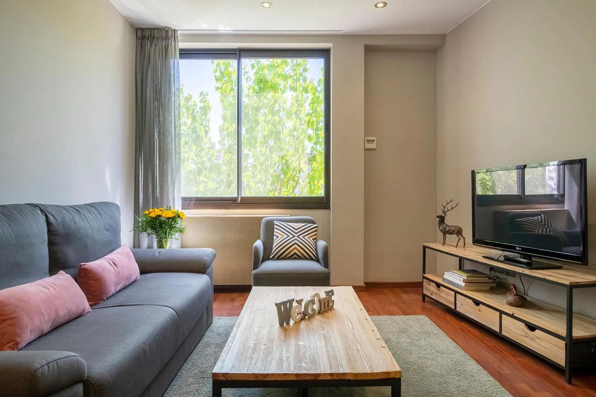 Living room in UP ROOMS BANYOLES