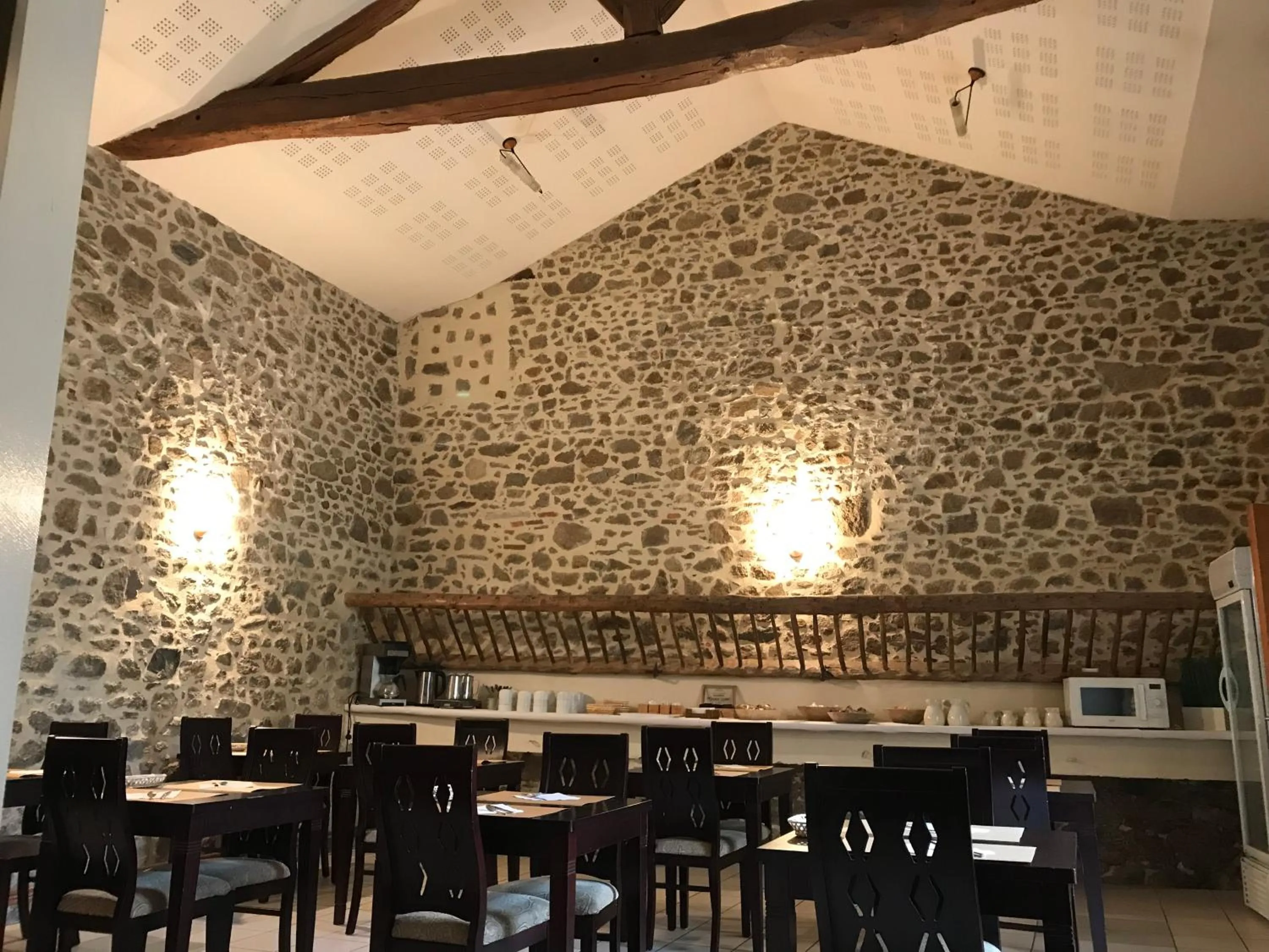 Buffet breakfast in La Boule d'or