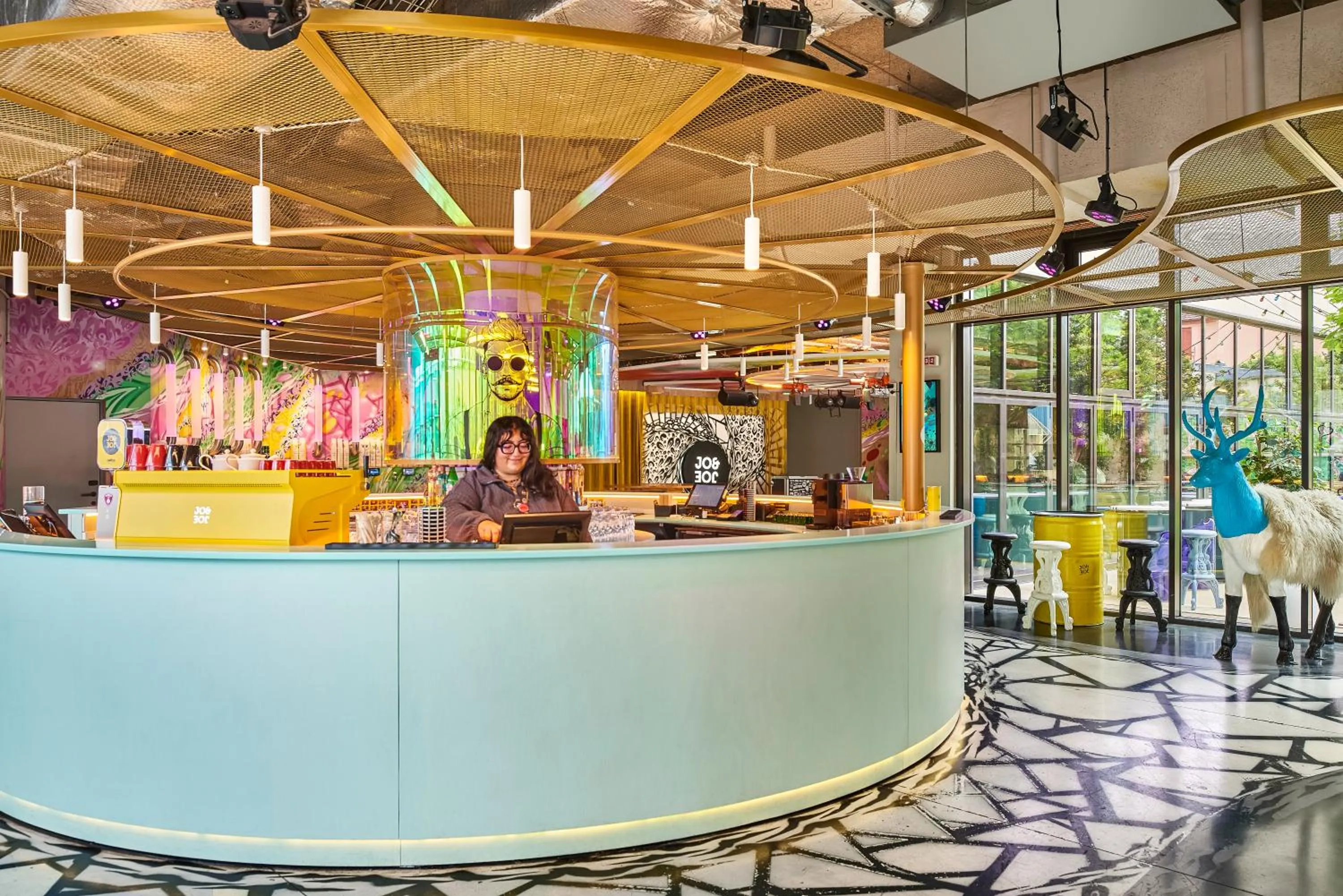 Restaurant/places to eat in JO&JOE Paris Gentilly - Auberge de Jeunesse