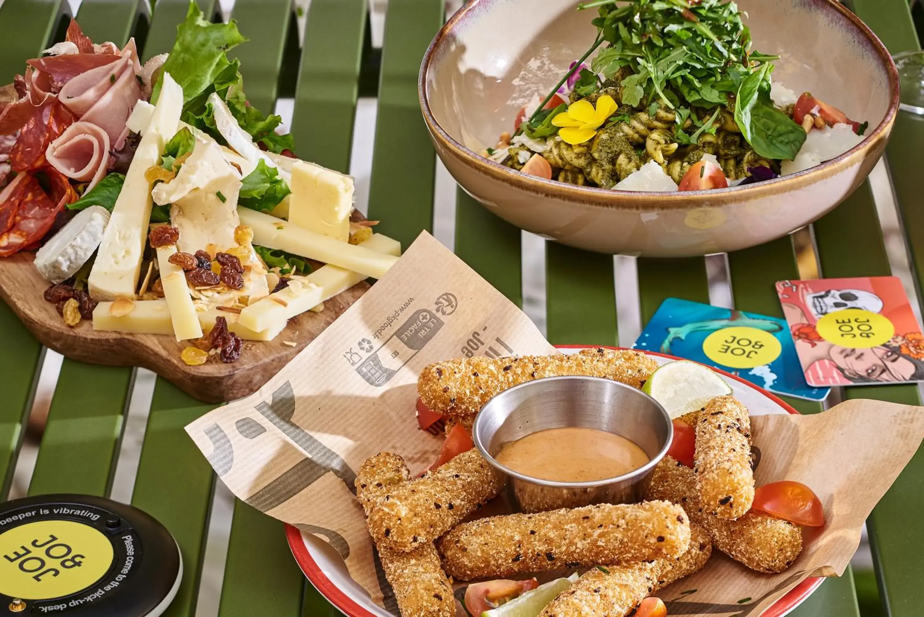 Food and drinks in JO&JOE Paris Gentilly - Auberge de Jeunesse Food and drinks in JO&JOE Paris Gentilly - Auberge de Jeunesse