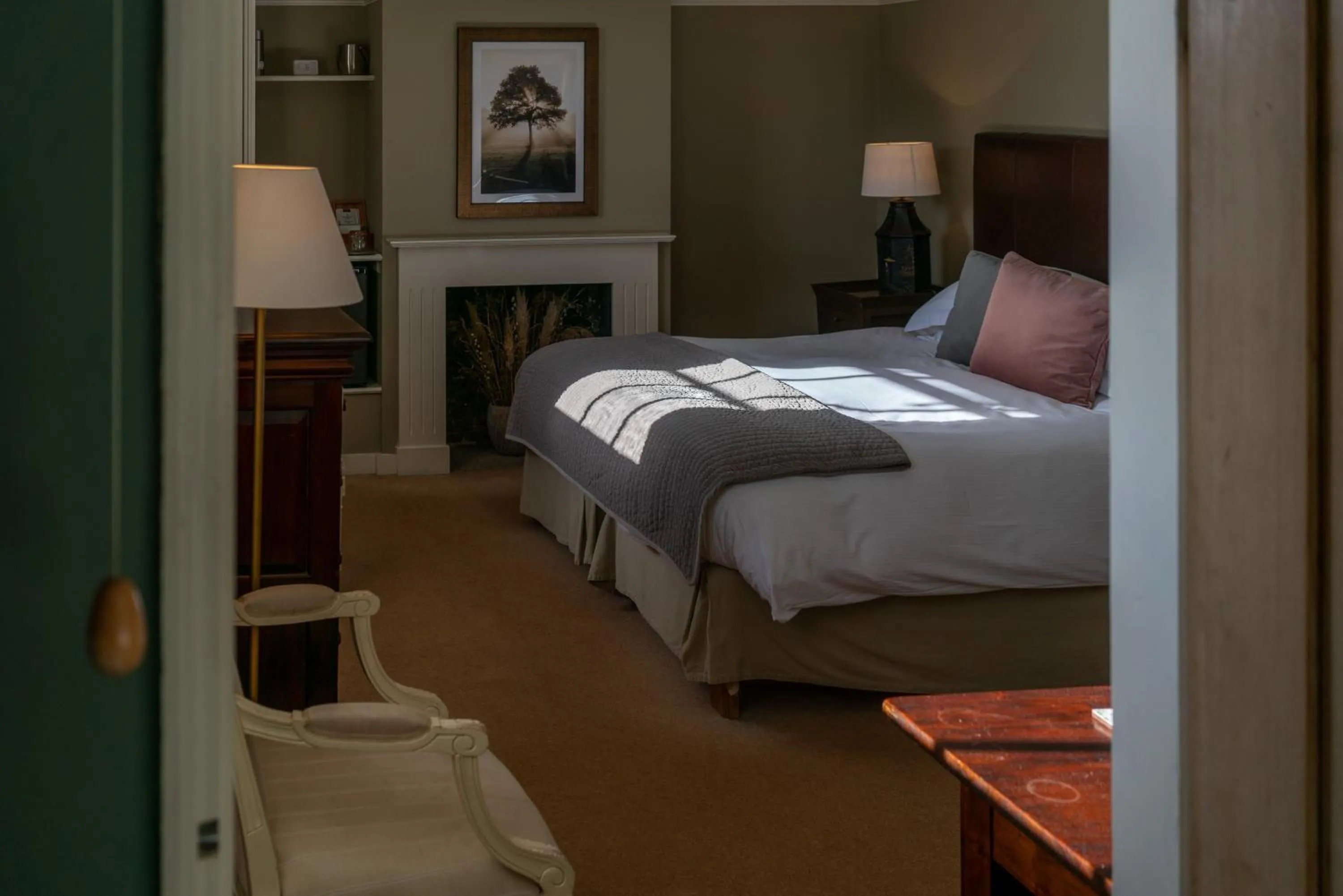 Bed in The Royal Oak Inn