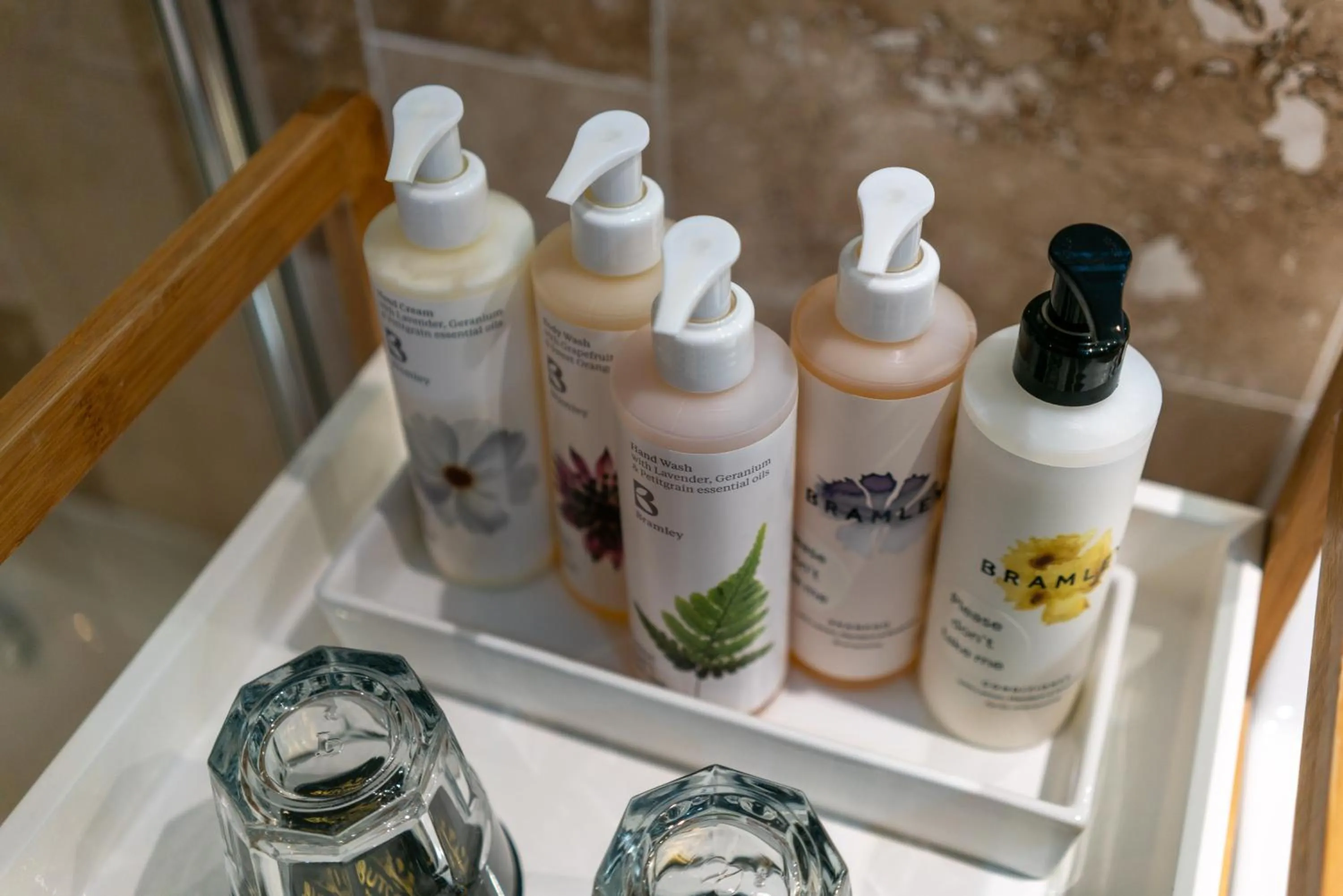 Bathroom in The Royal Oak Inn