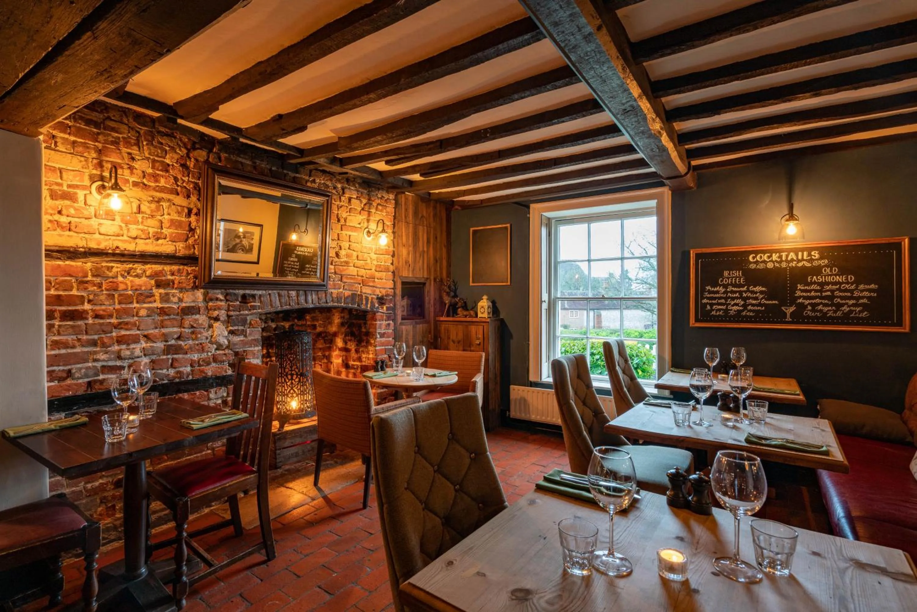 Restaurant/places to eat in The Royal Oak Inn