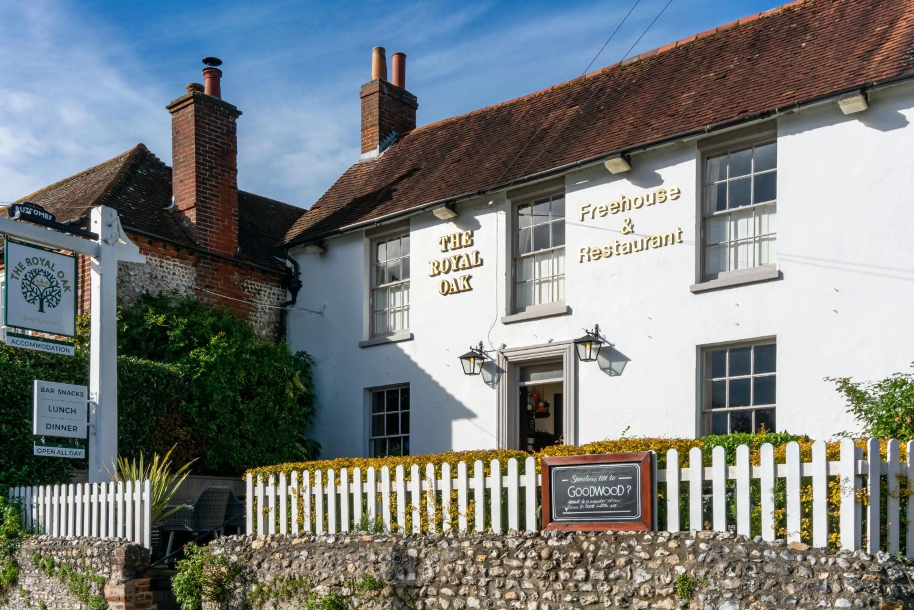 Property building in The Royal Oak Inn