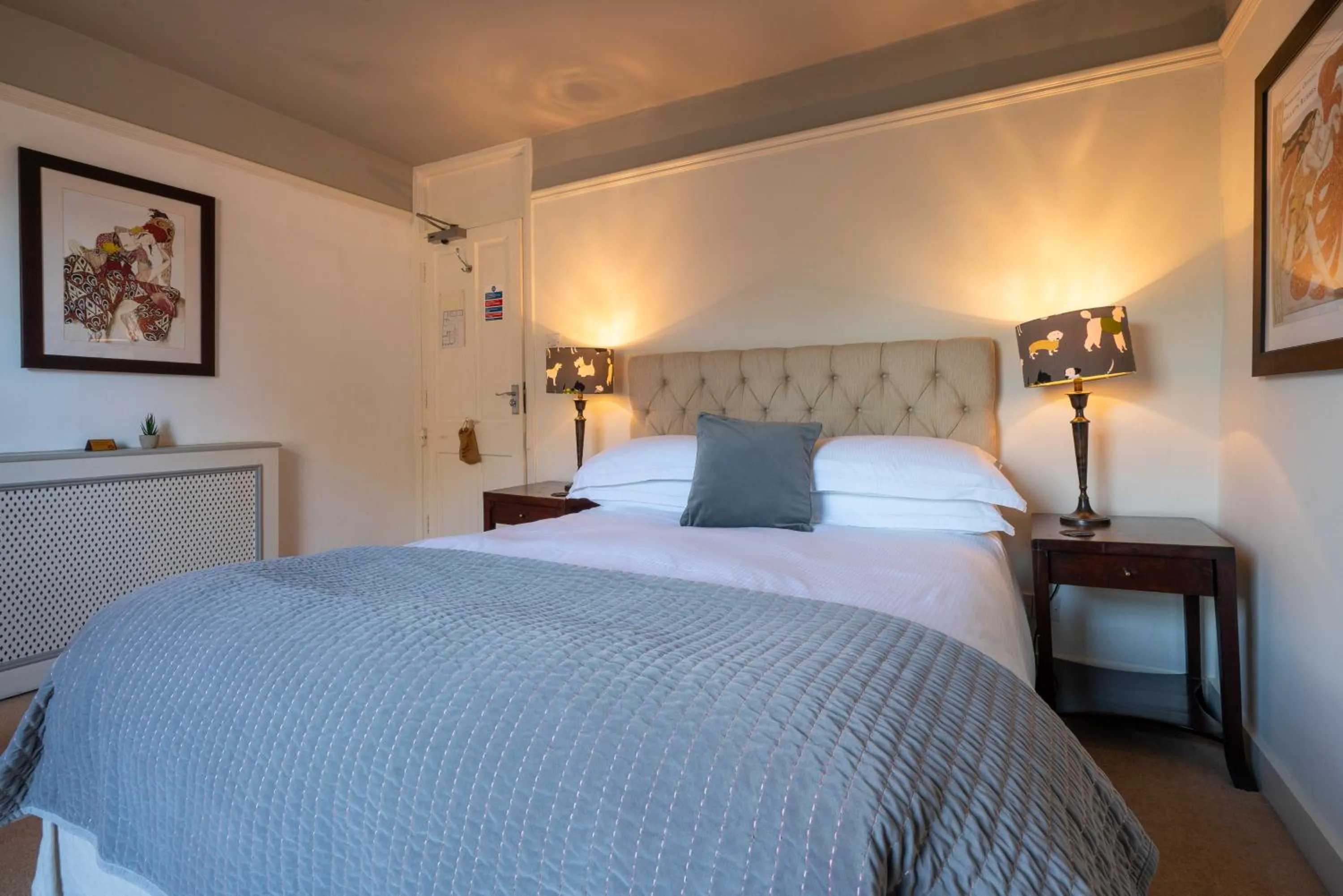 Bed in The Royal Oak Inn