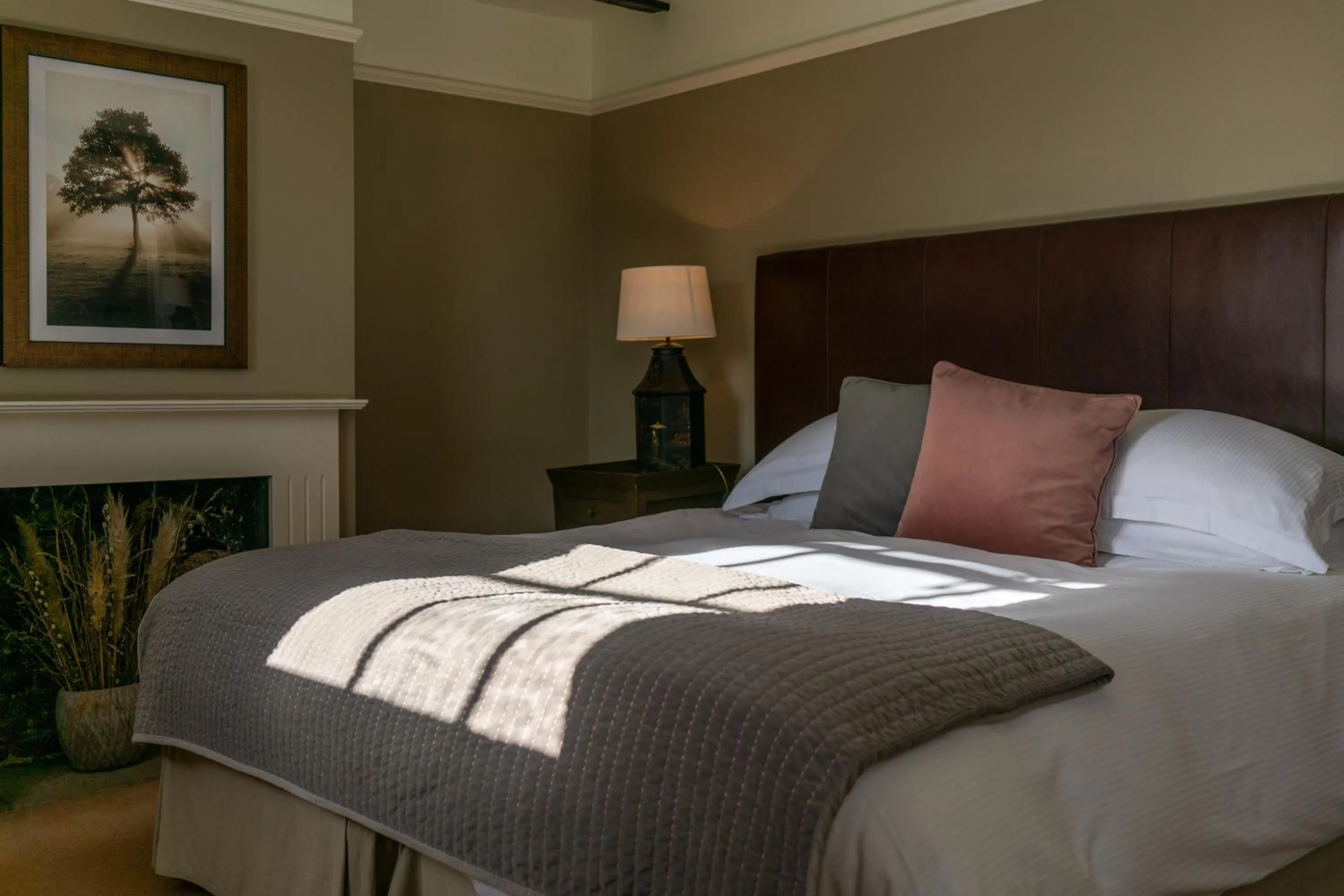 Bed in The Royal Oak Inn