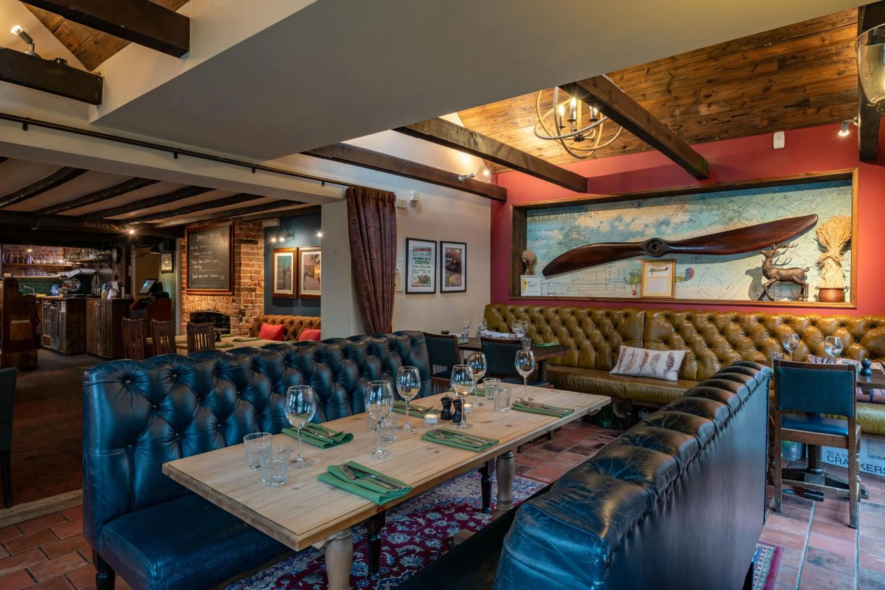 Restaurant/places to eat in The Royal Oak Inn