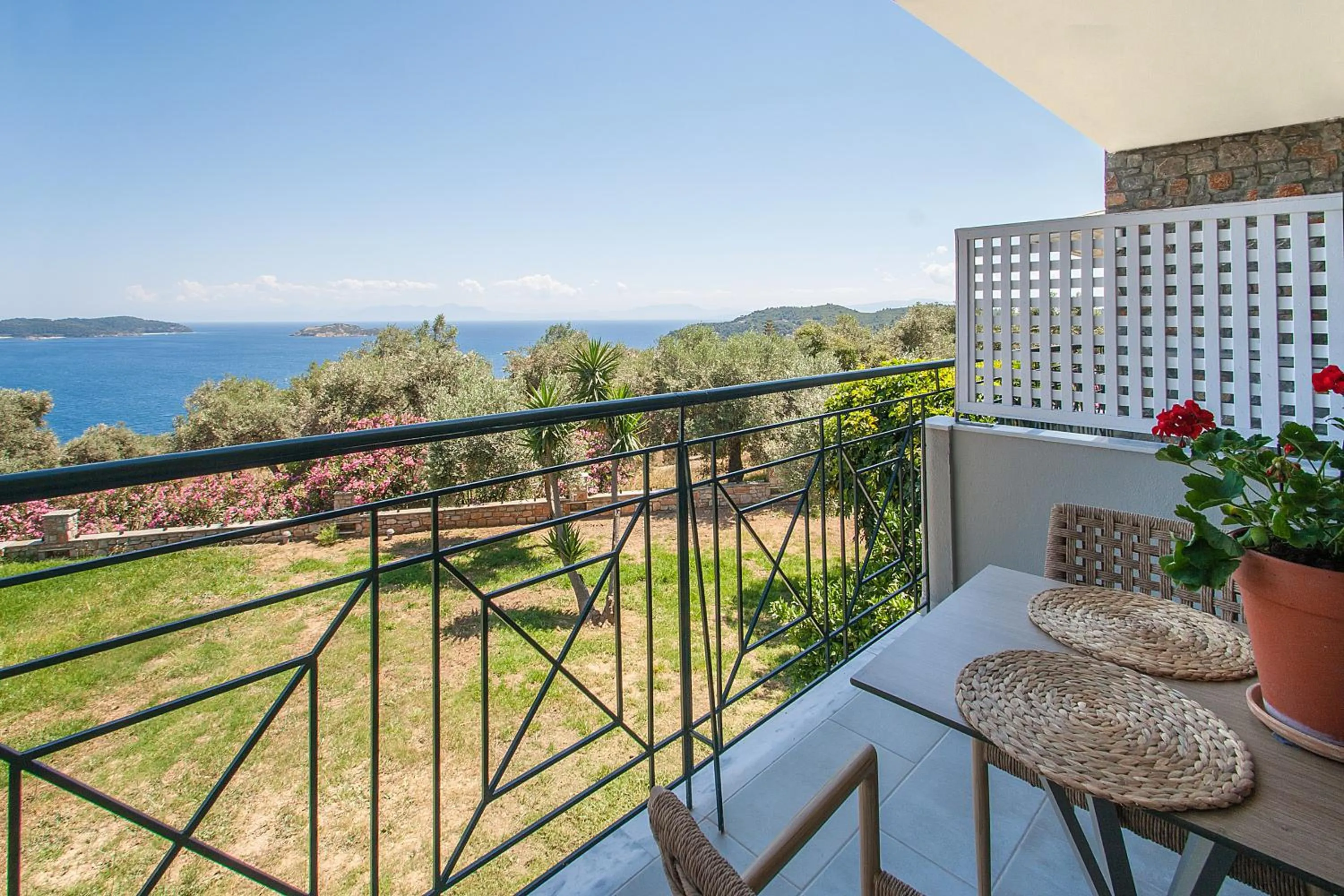 Sea view in Azzurro