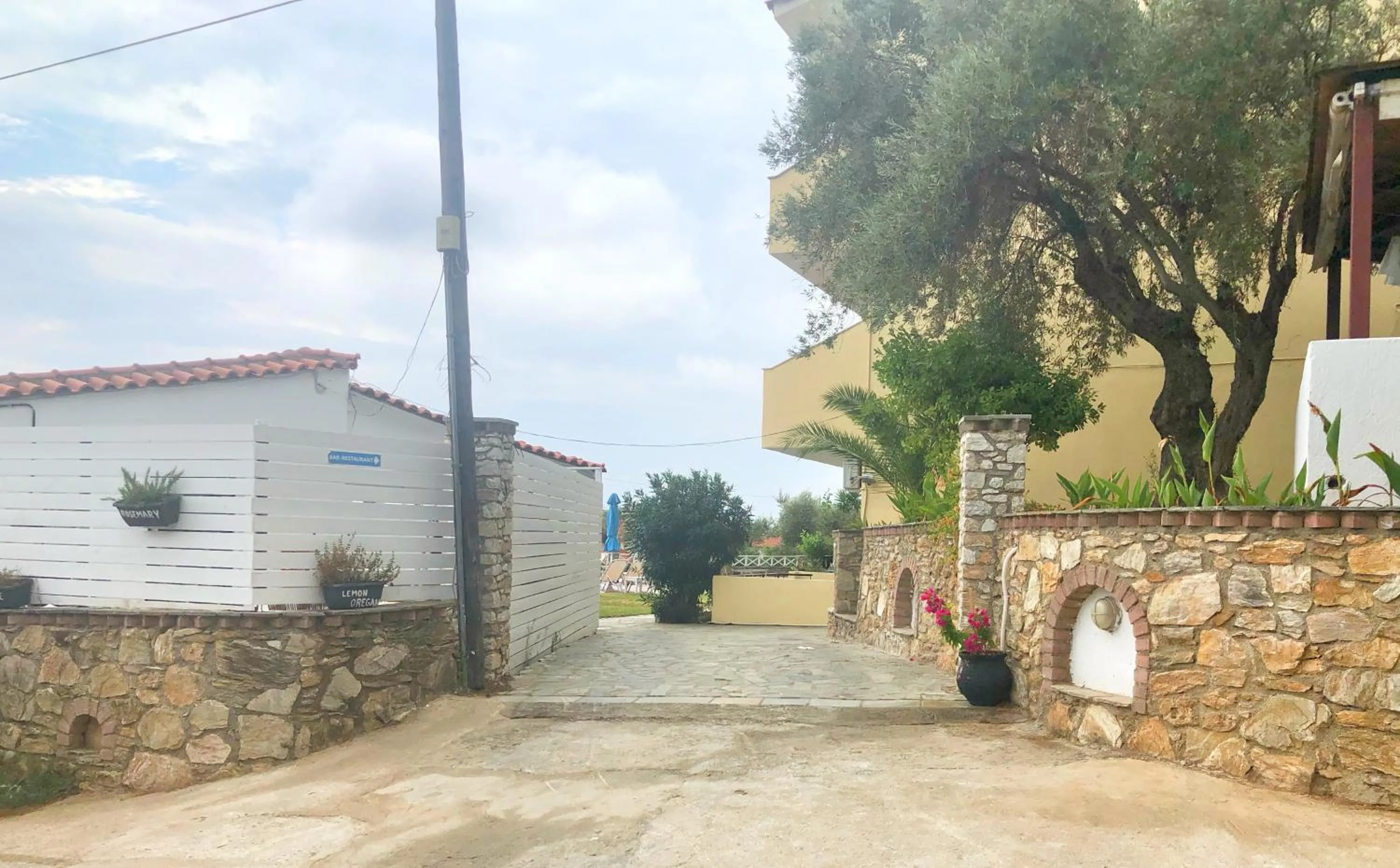 Property building in Azzurro