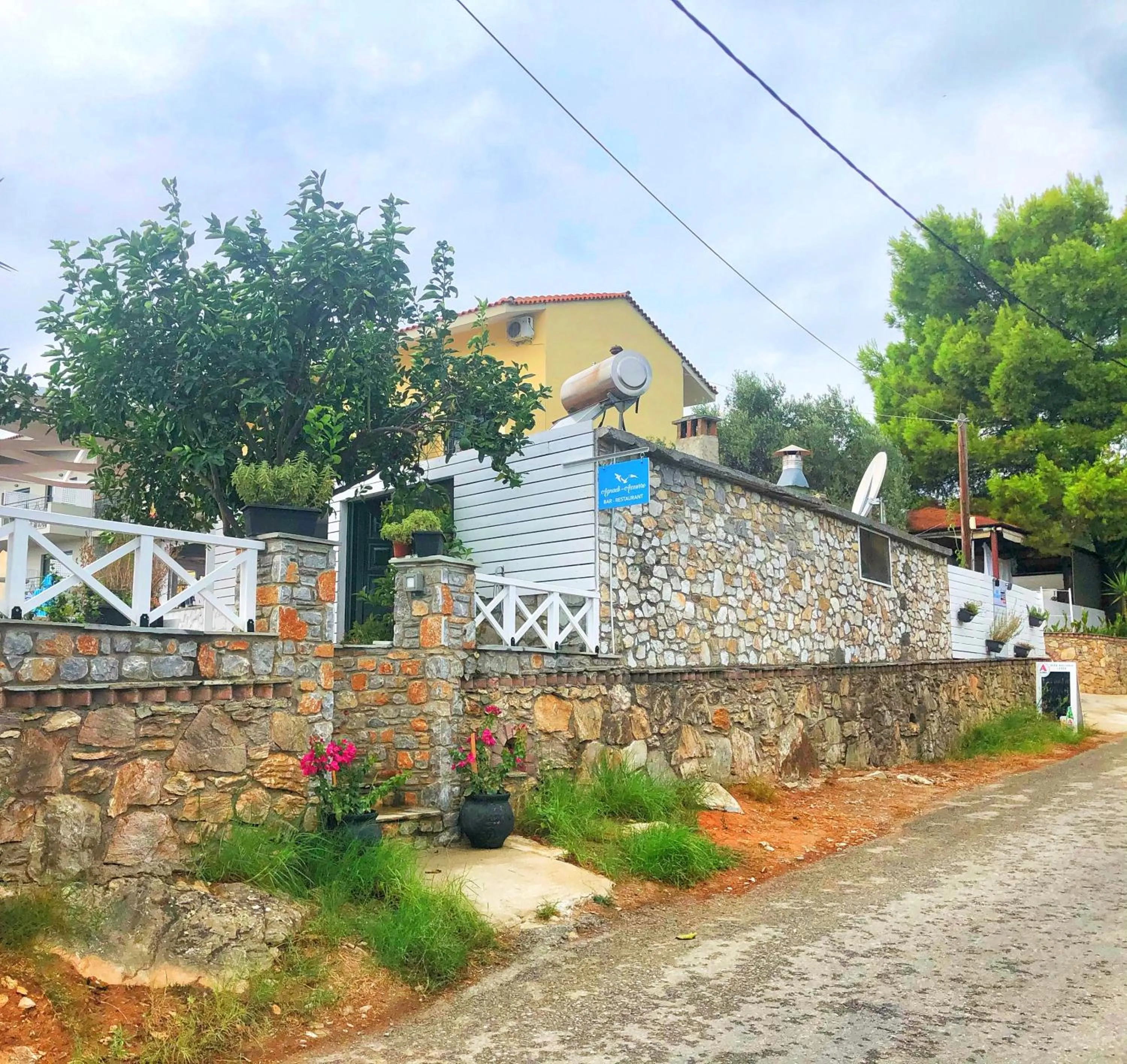 Property building in Azzurro