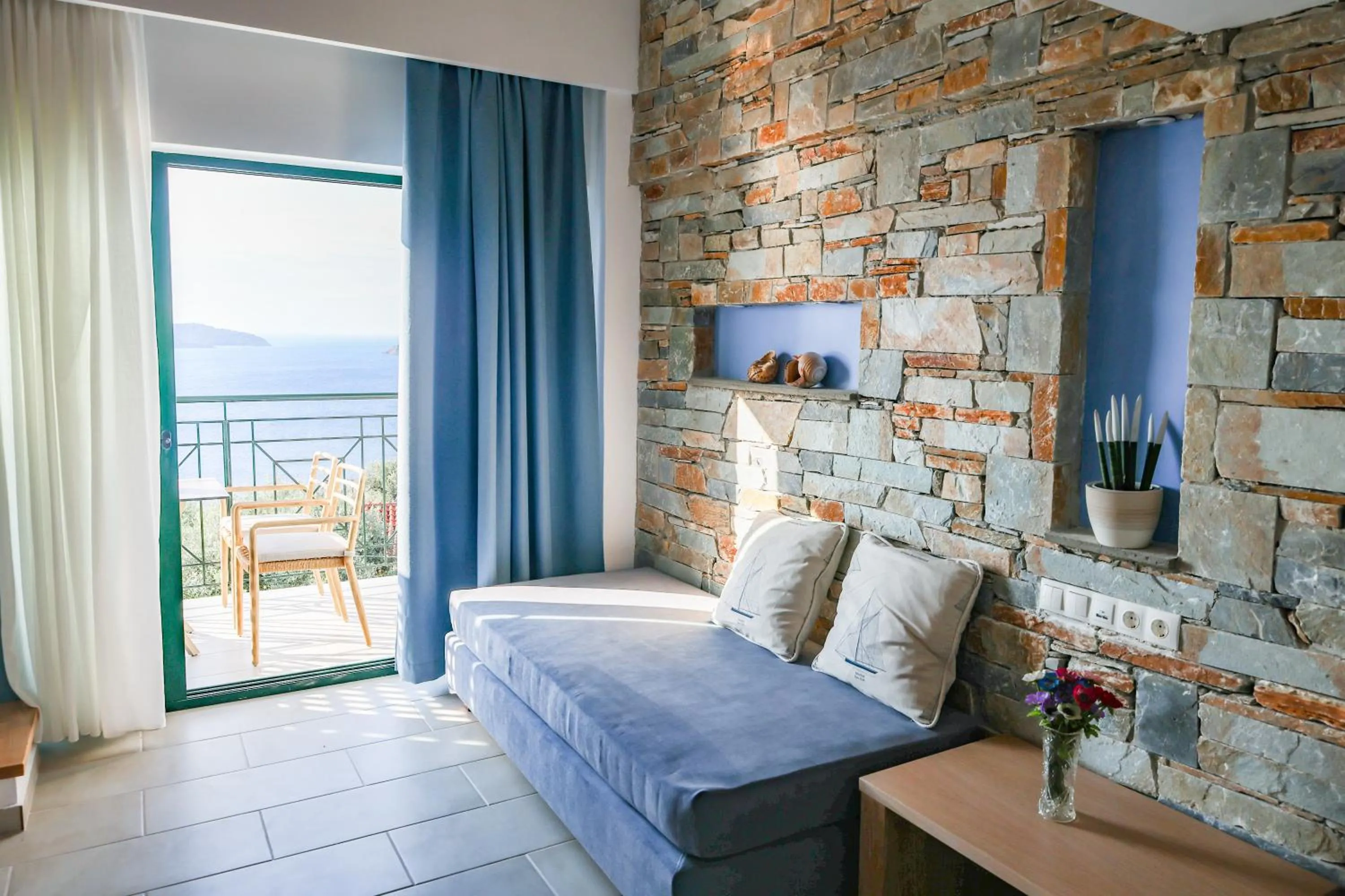 Bed in Azzurro