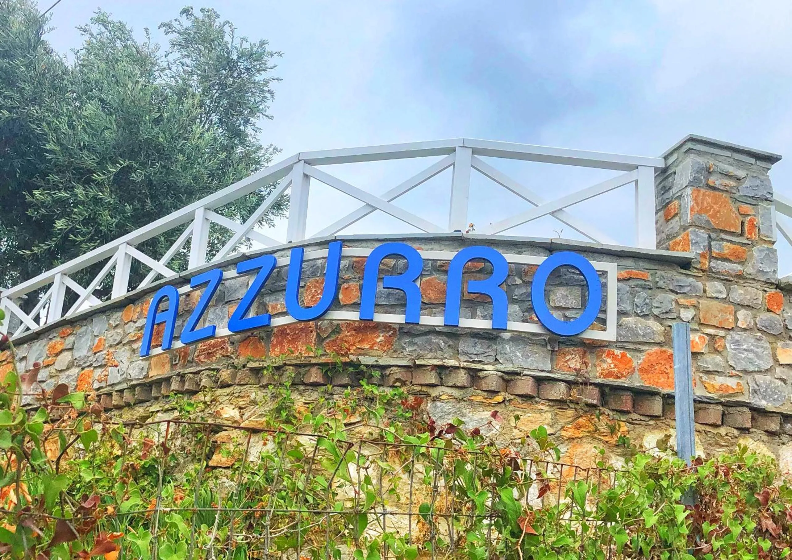 Property building in Azzurro