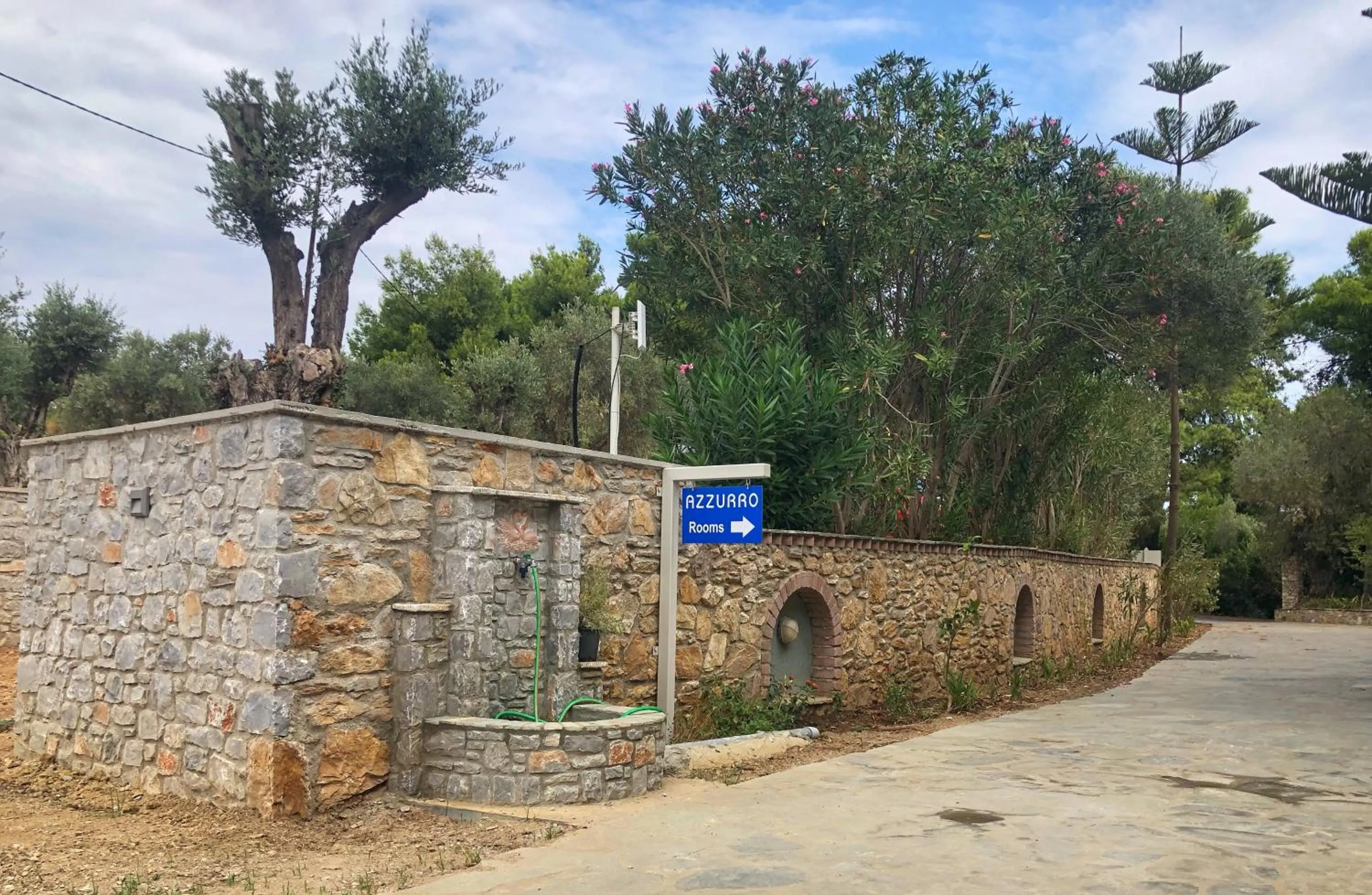 Property building in Azzurro
