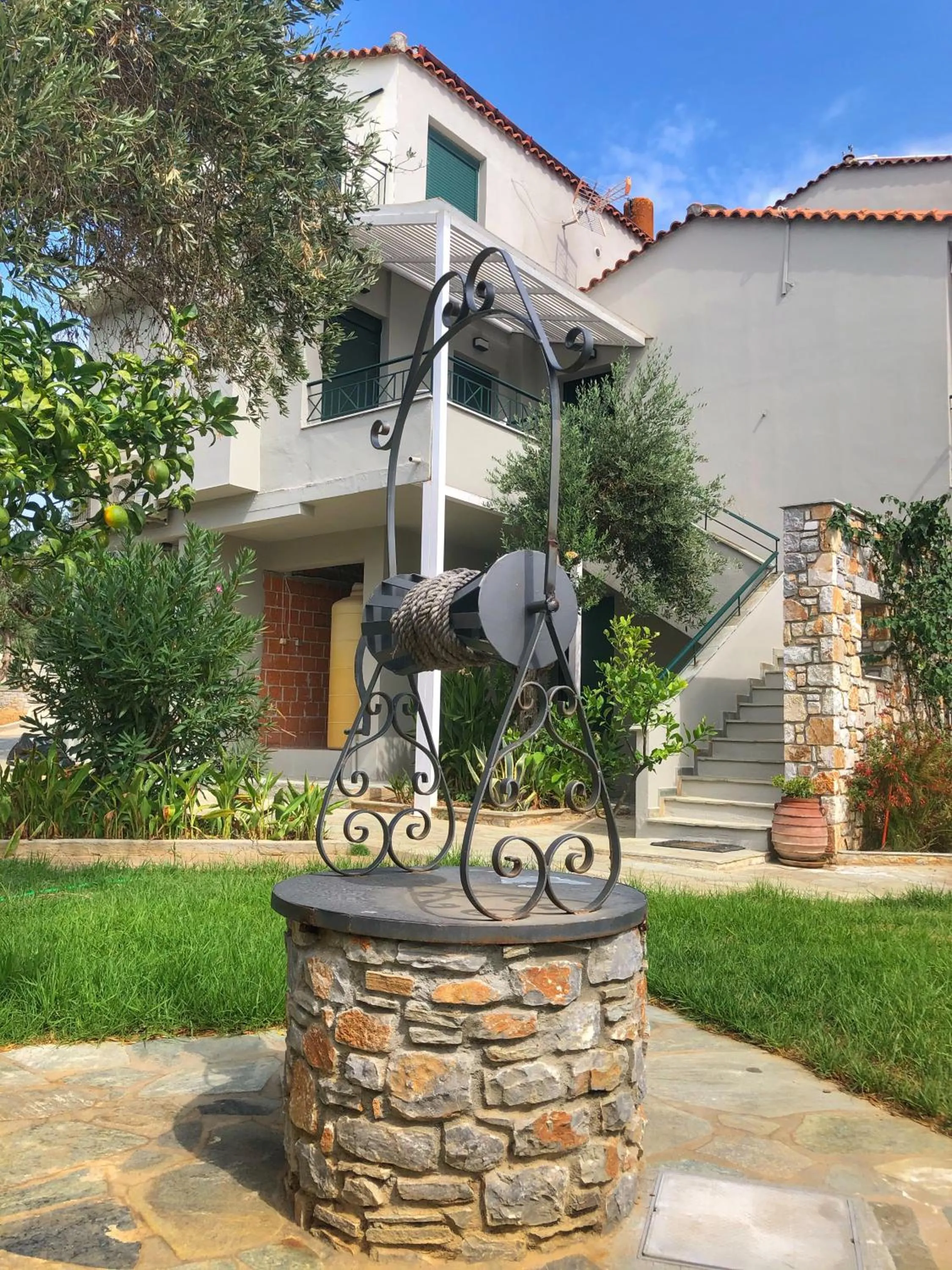 Property building in Azzurro