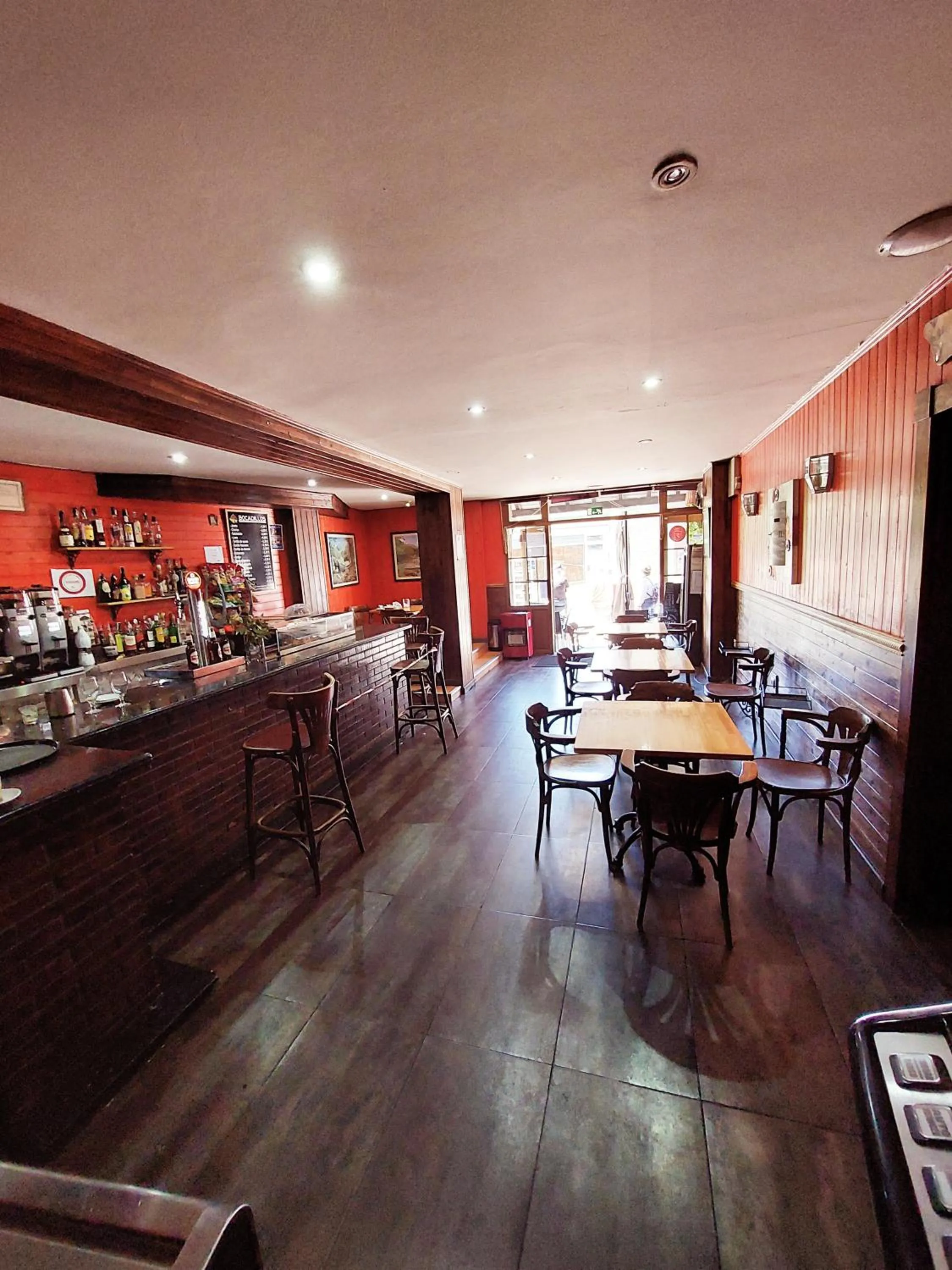 Lounge or bar in Apartahotel portal de leon