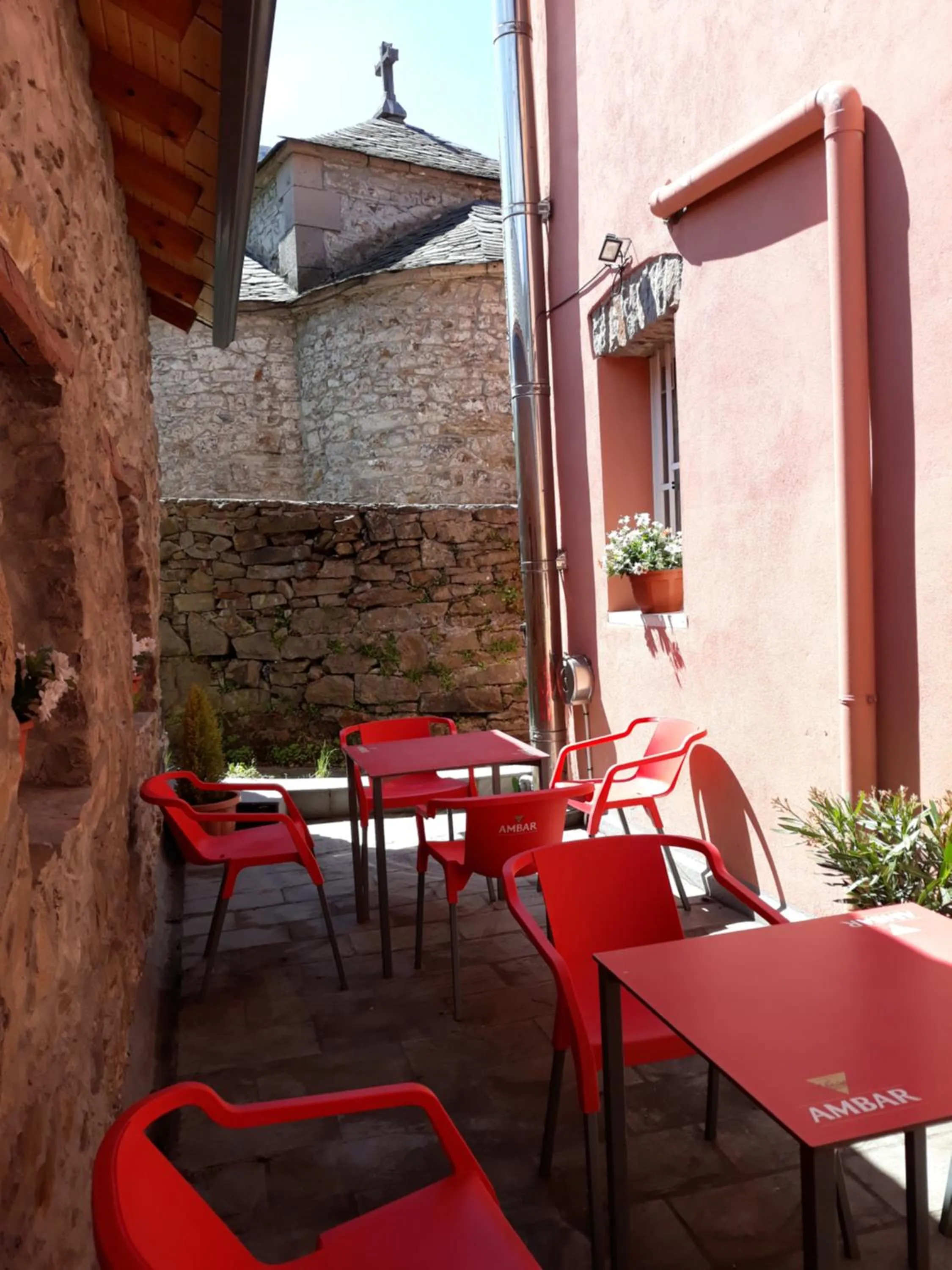 Patio in Apartahotel portal de leon