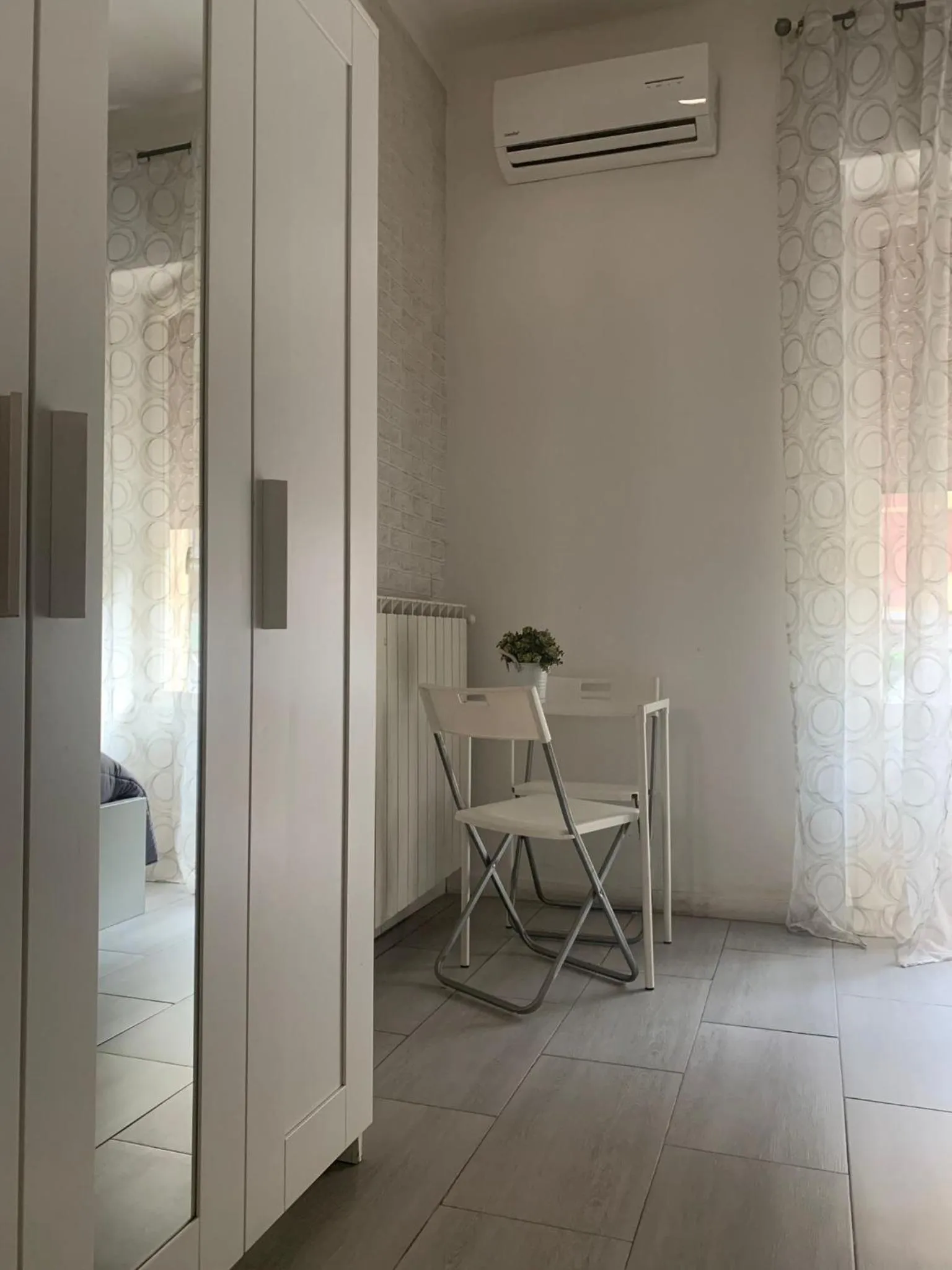 Photo of the whole room in B&B LE COCCINELLE