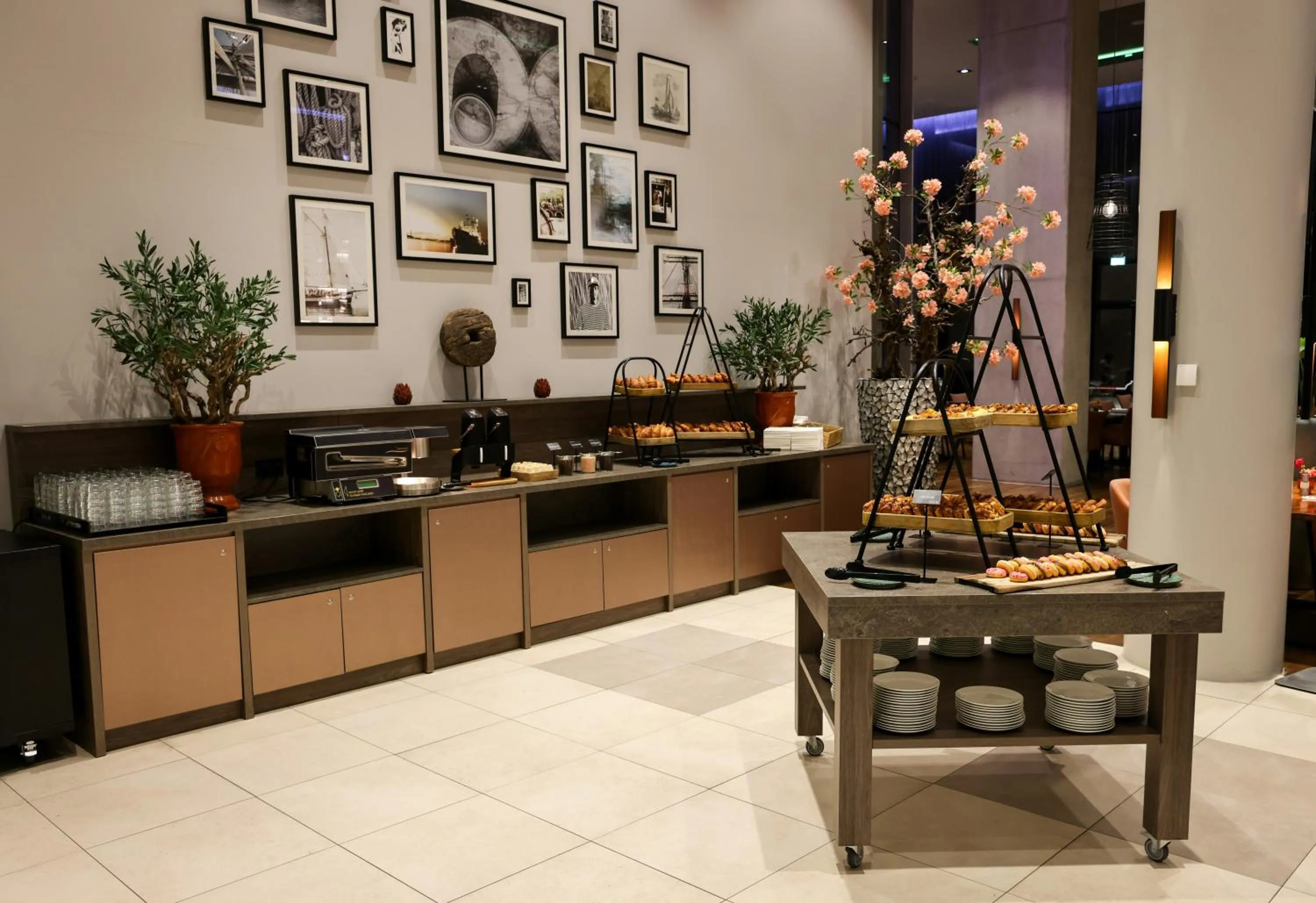 Buffet breakfast in Leonardo Royal Hotel Amsterdam