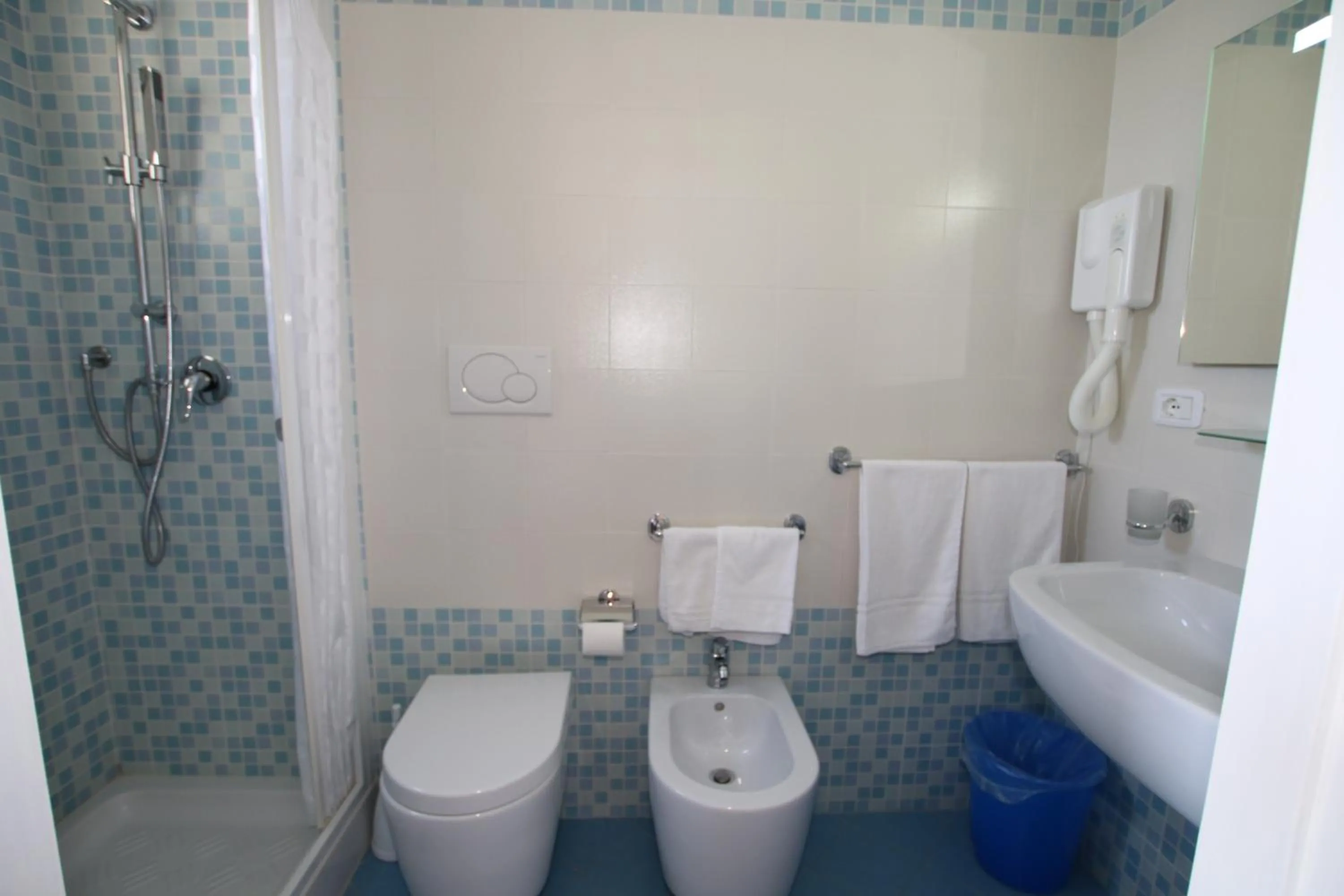 Bathroom in B&B White House