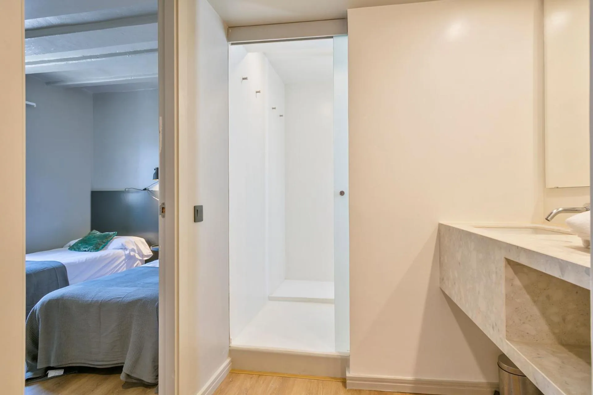 Bathroom, Bed in My Address in Plaza Real