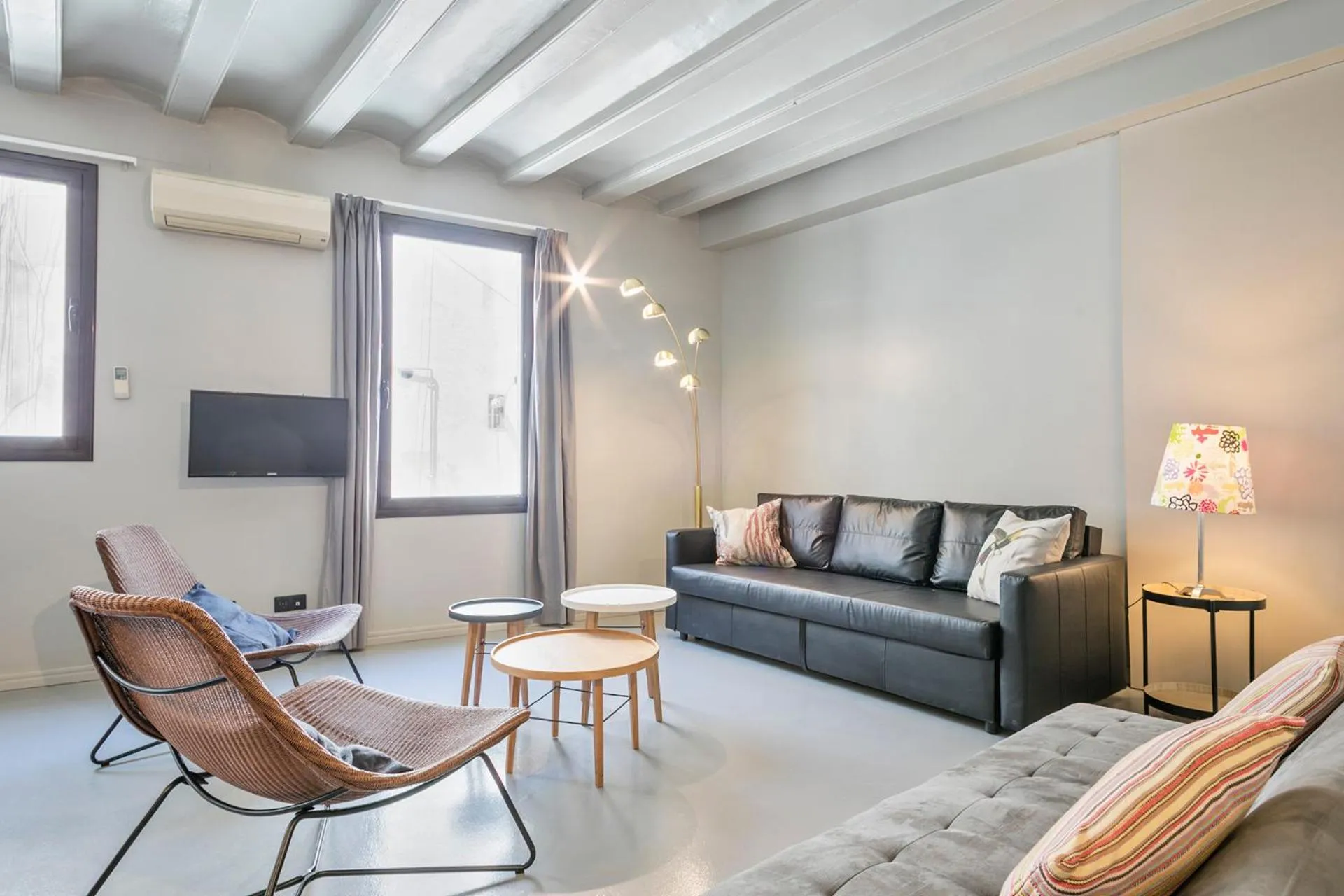 Living room in My Address in Plaza Real