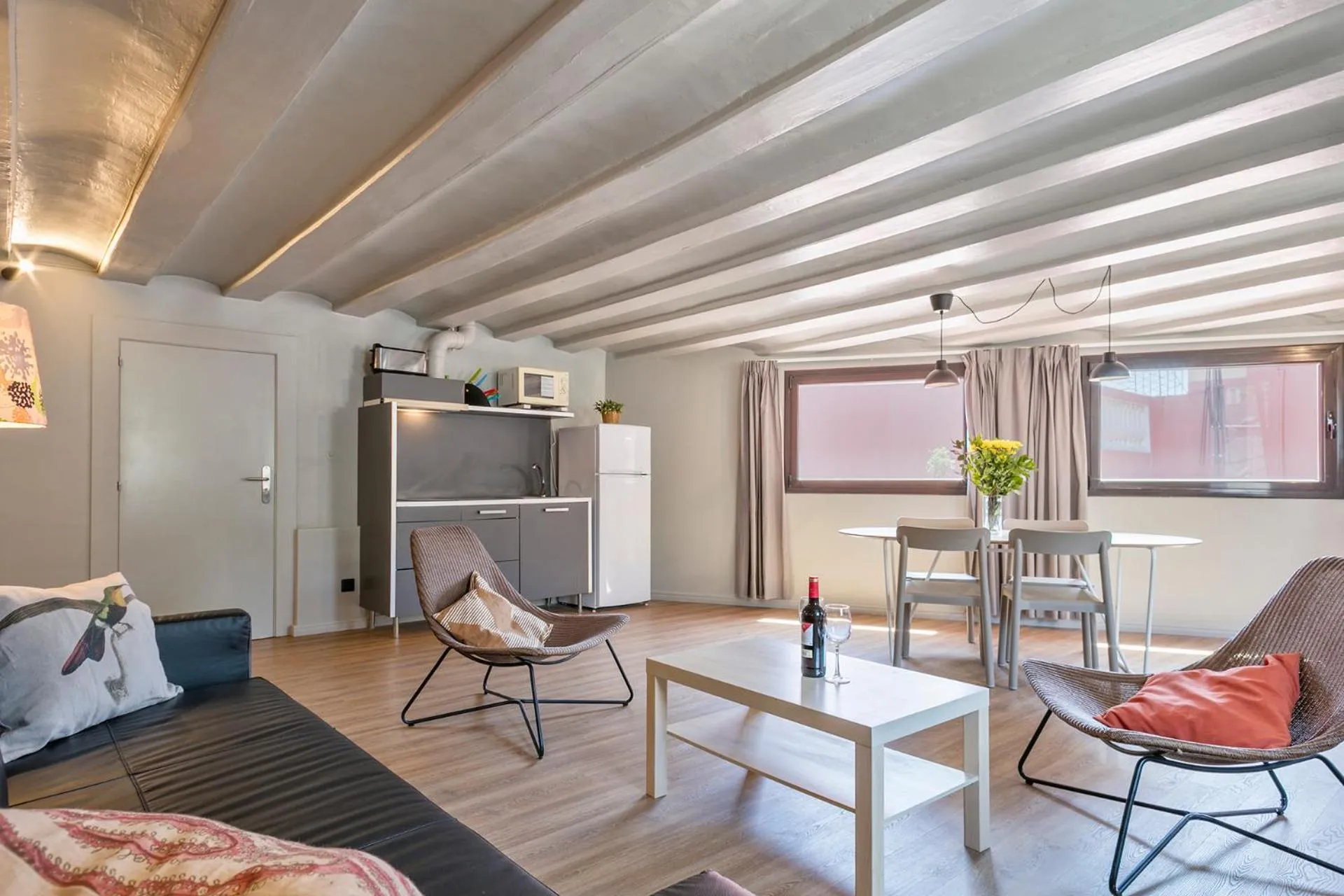 Kitchen or kitchenette in My Address in Plaza Real