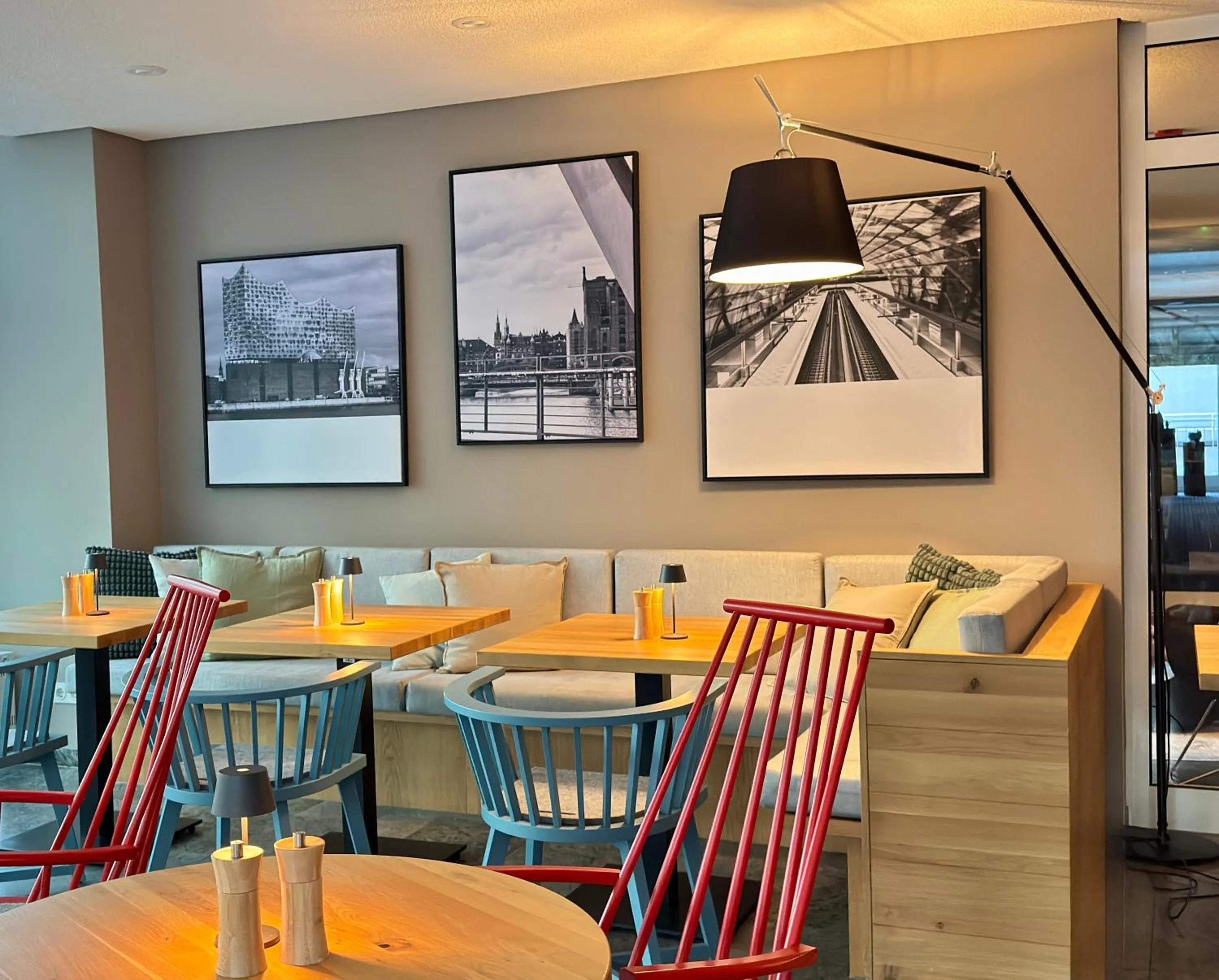 Restaurant/places to eat in Auszeit Hotel Hamburg