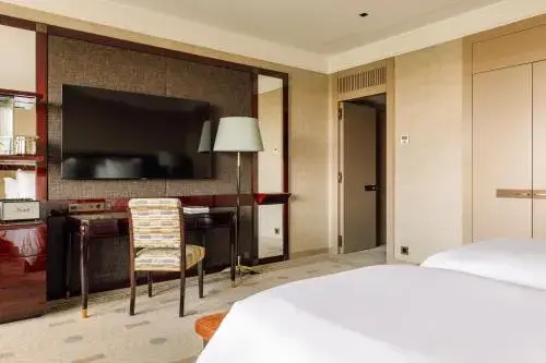 Four Seasons Hotel Ritz Lisbon Four Seasons Hotel Ritz Lisbon