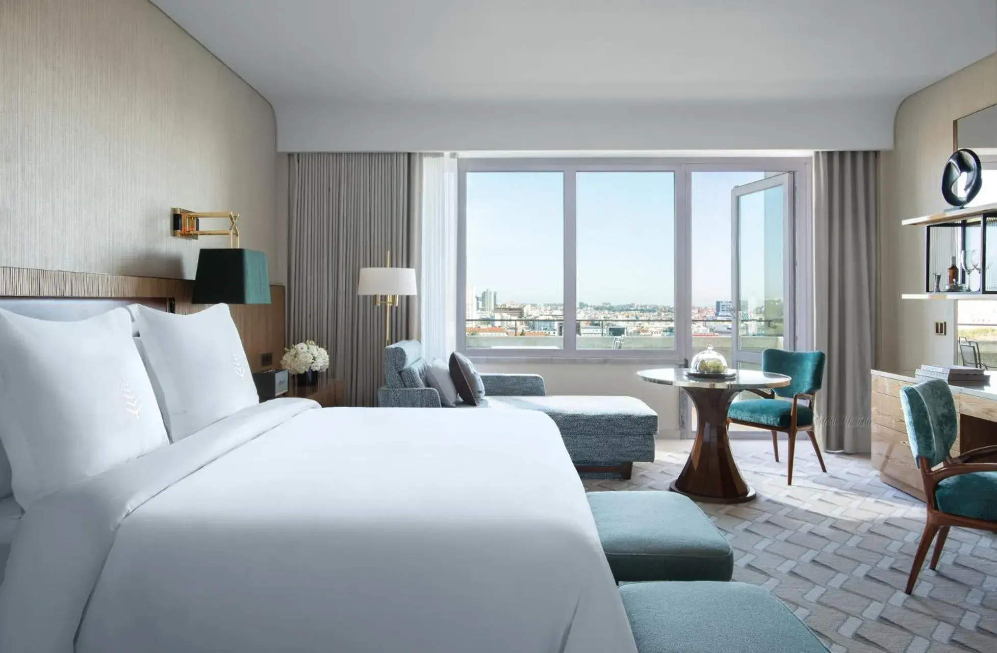 Photo of the whole room, Bed in Four Seasons Hotel Ritz Lisbon Photo of the whole room, Bed in Four Seasons Hotel Ritz Lisbon