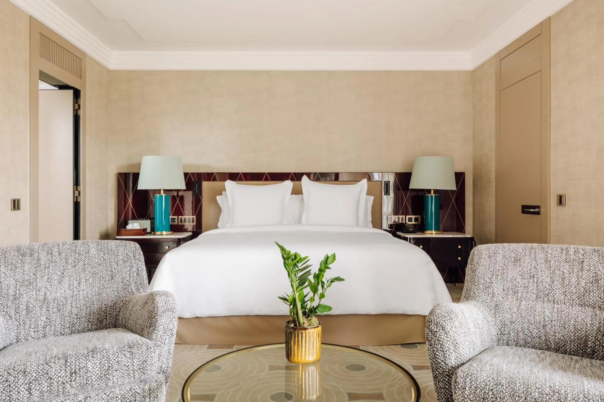 Bed in Four Seasons Hotel Ritz Lisbon