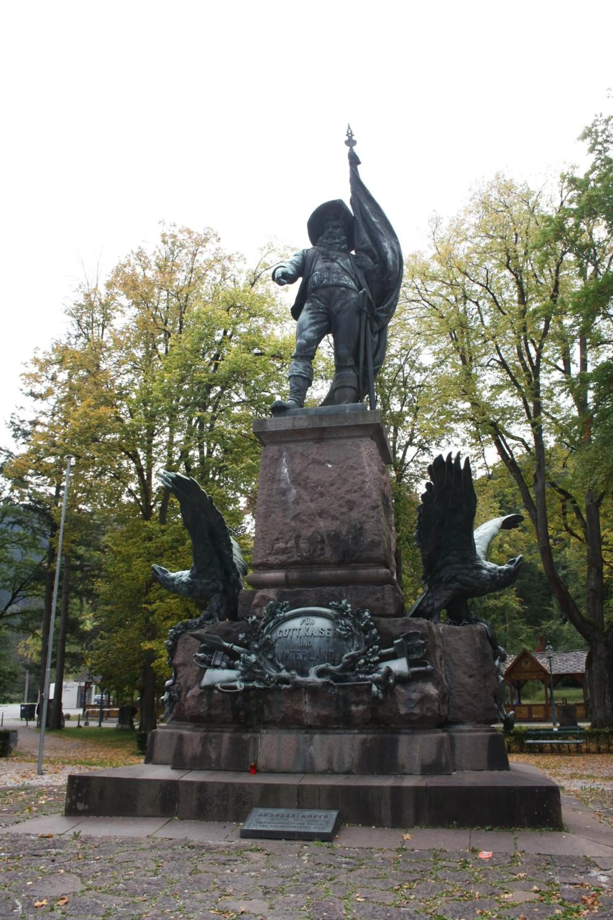 Nearby landmark in Haus Früh