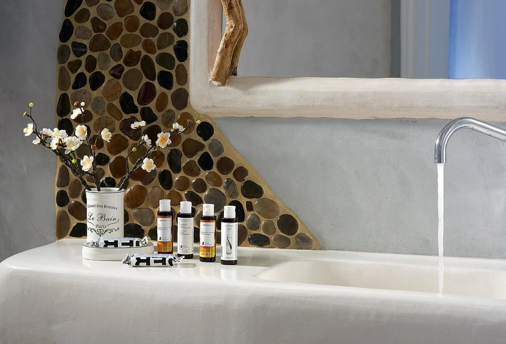 Bathroom in Elia Studios Pollonia