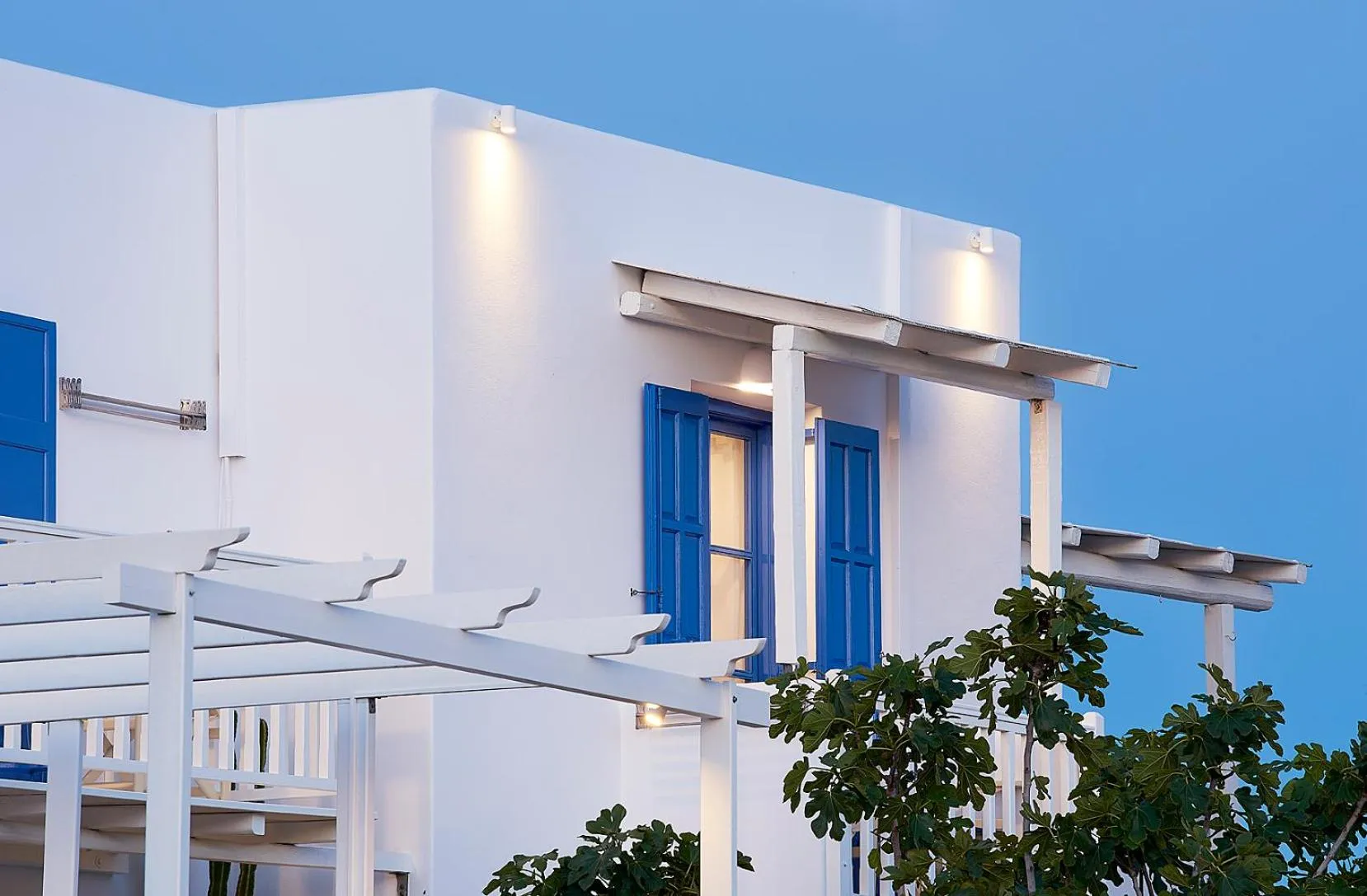 Property building in Elia Studios Pollonia