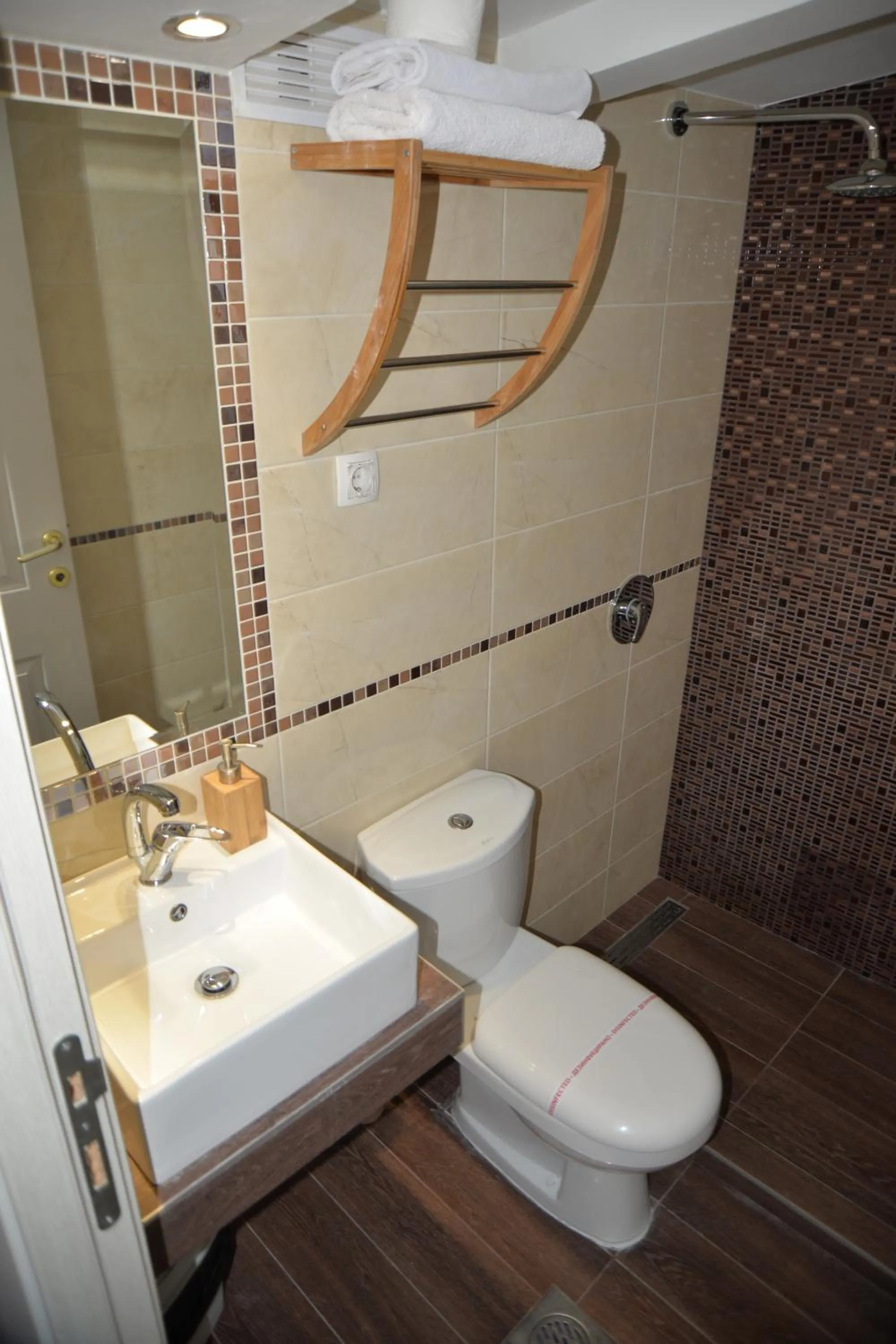 Other in Aloha Apartments with pool