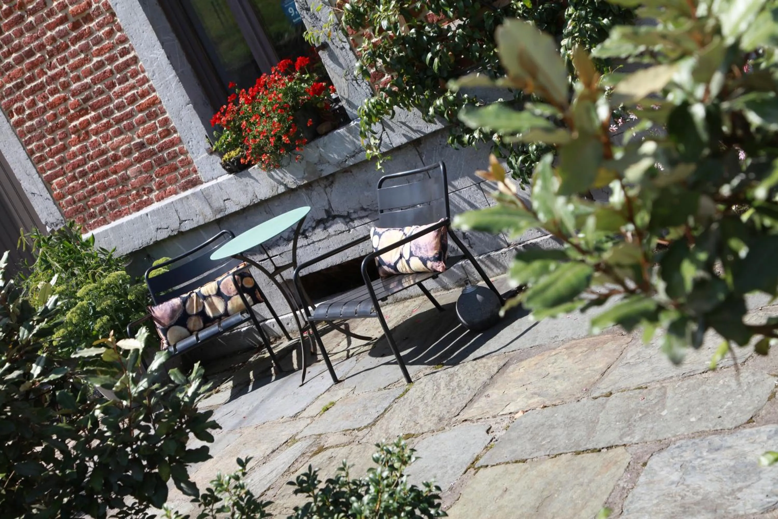 Patio in B&B Les Oiseaux de Passage