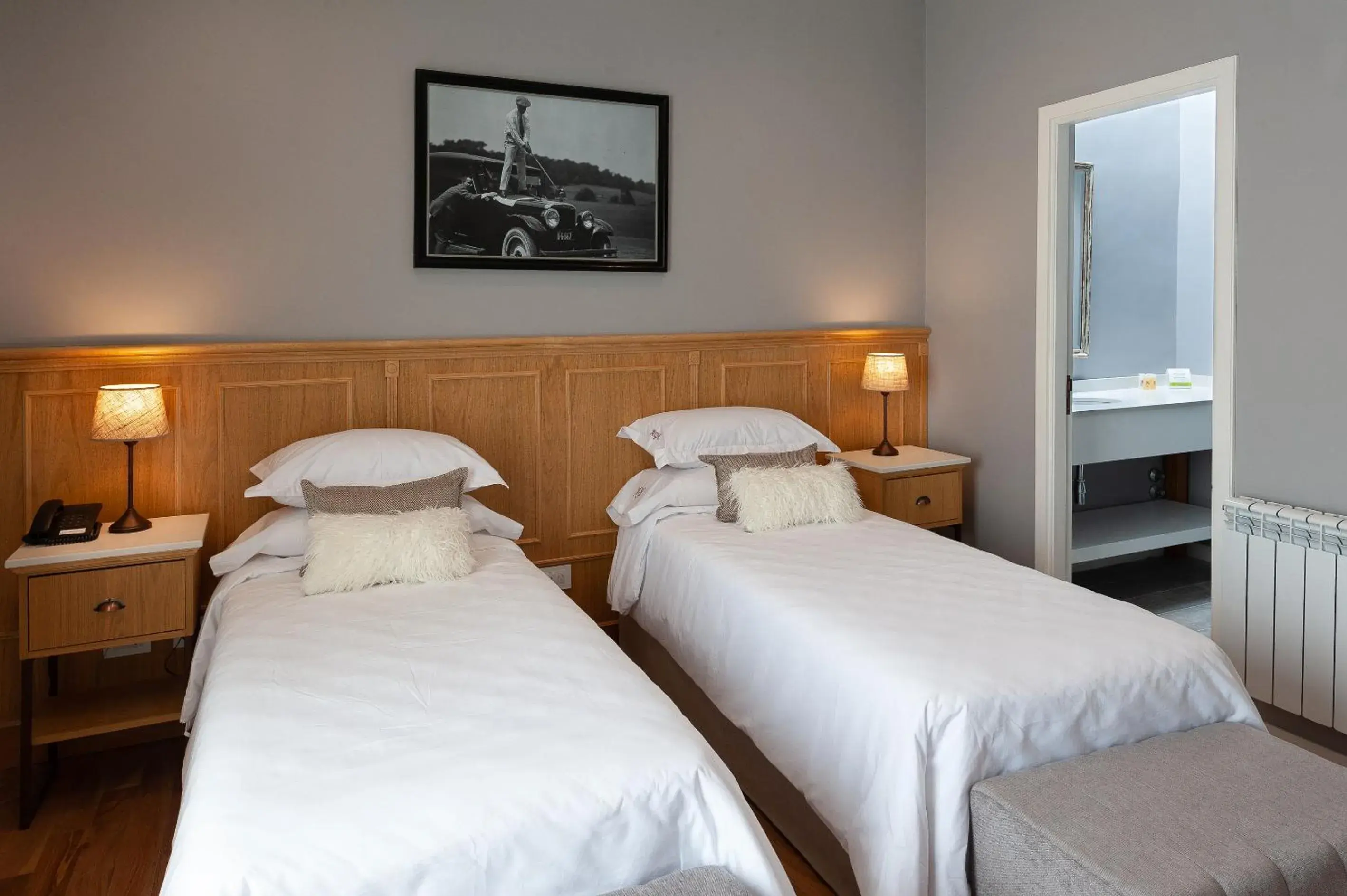 Superior Double or Twin Room in Altos de Guemes Hotel Superior Double or Twin Room in Altos de Guemes Hotel