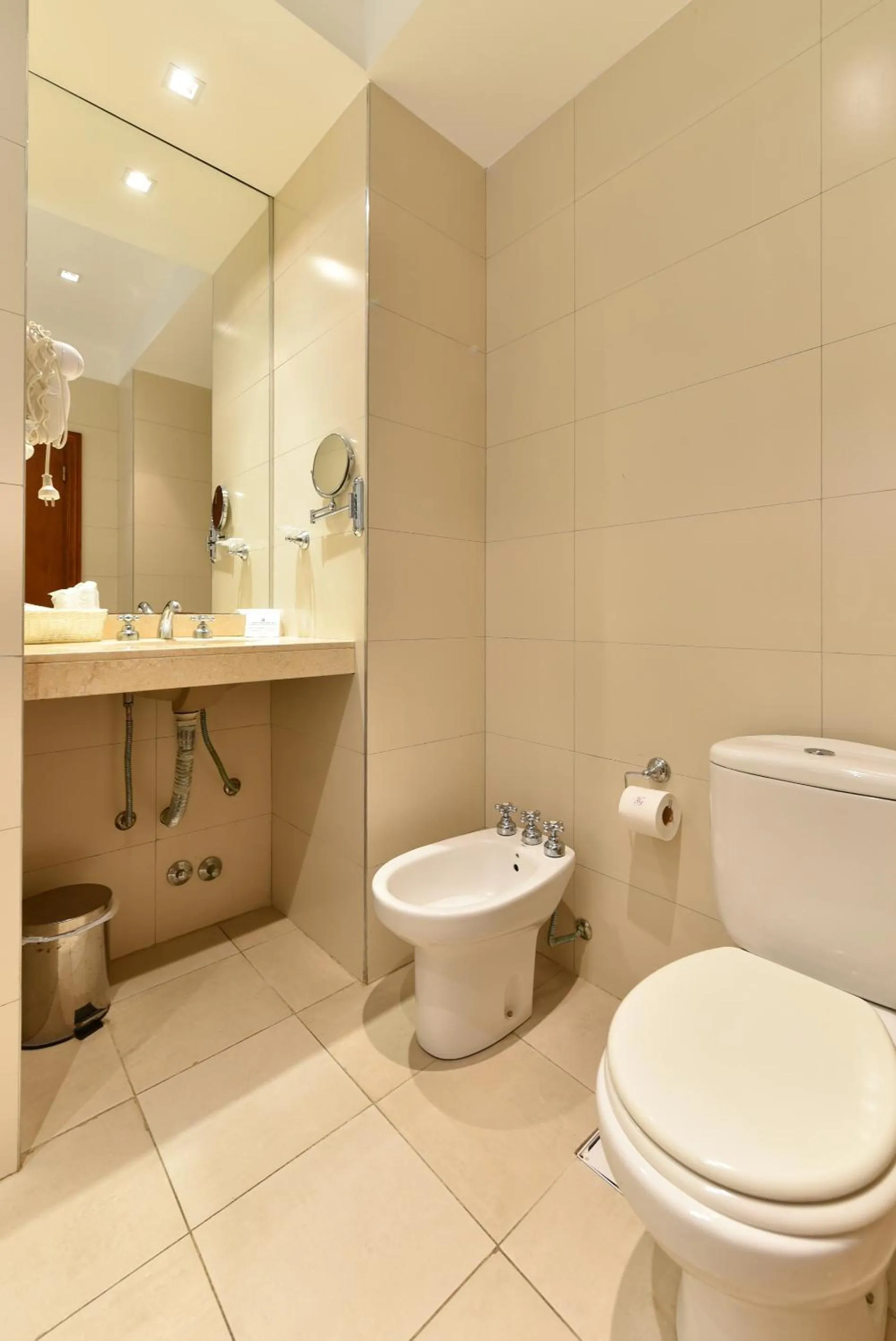 Bathroom in Altos de Guemes Hotel