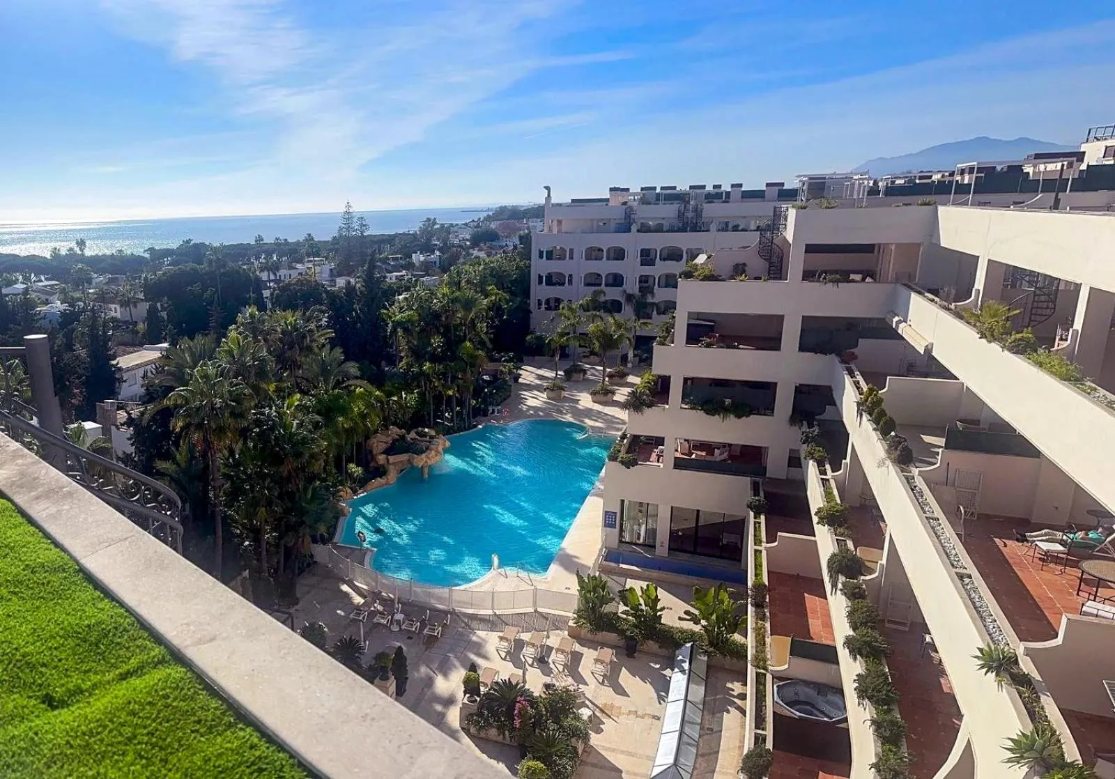 Apartamentos Guadalpin Boutique