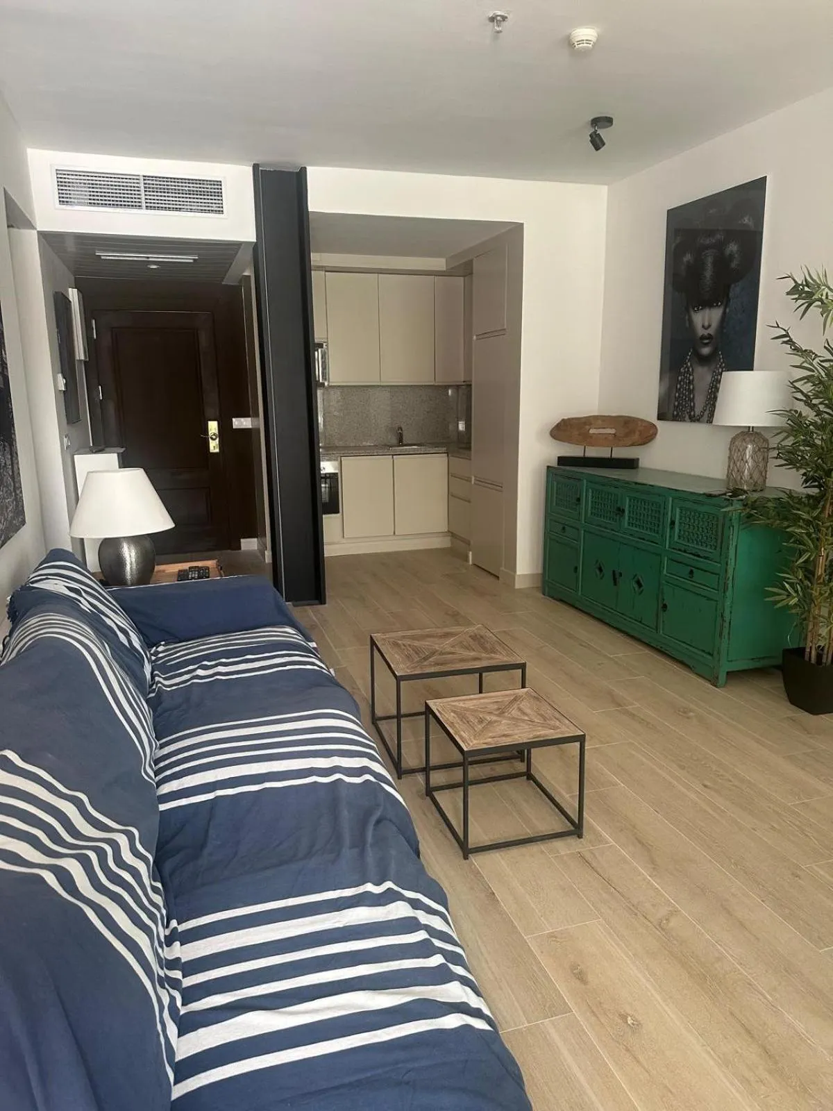 Bed in Apartamentos Guadalpin Boutique