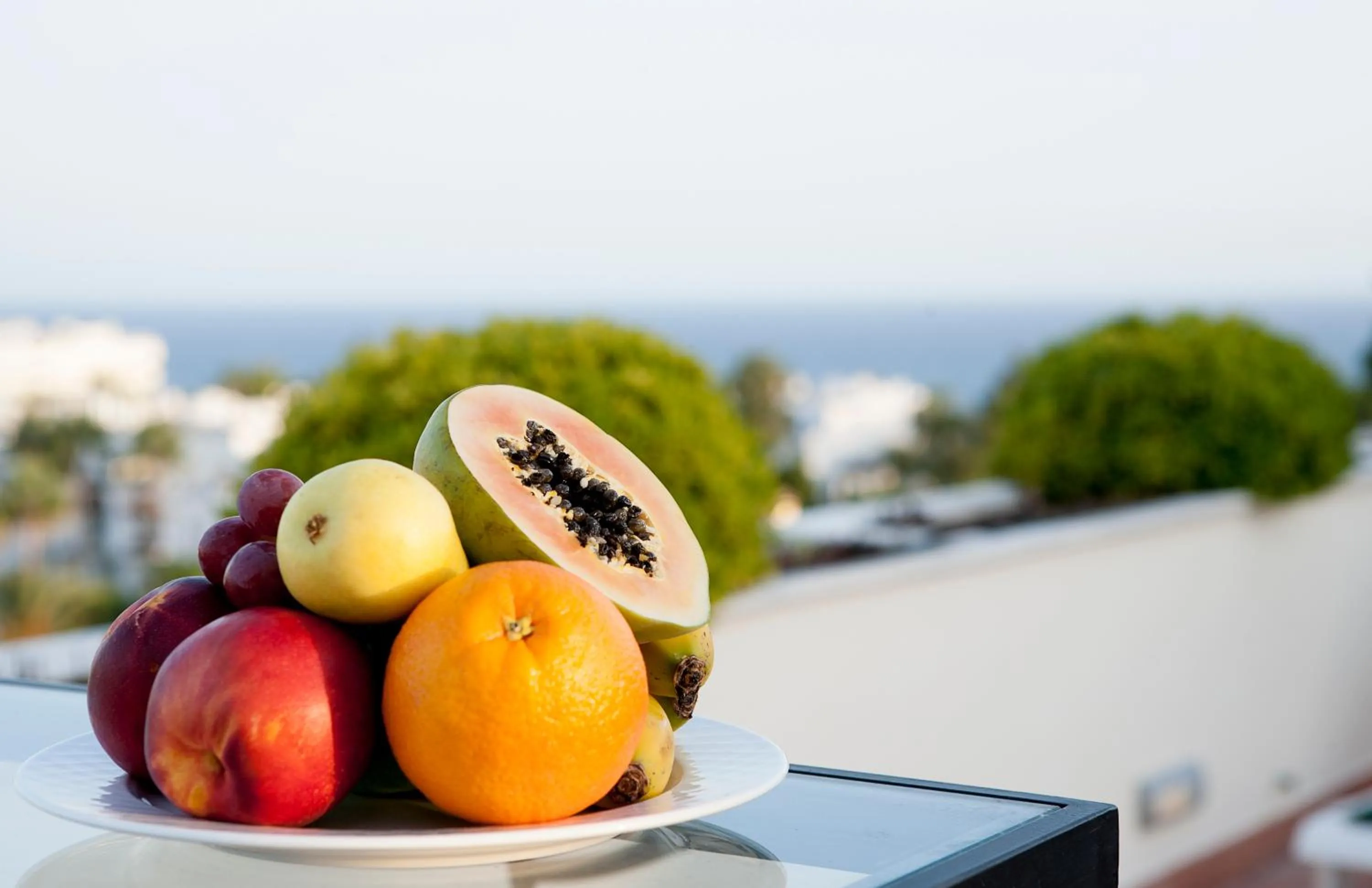 Food and drinks in Apartamentos Guadalpin Boutique