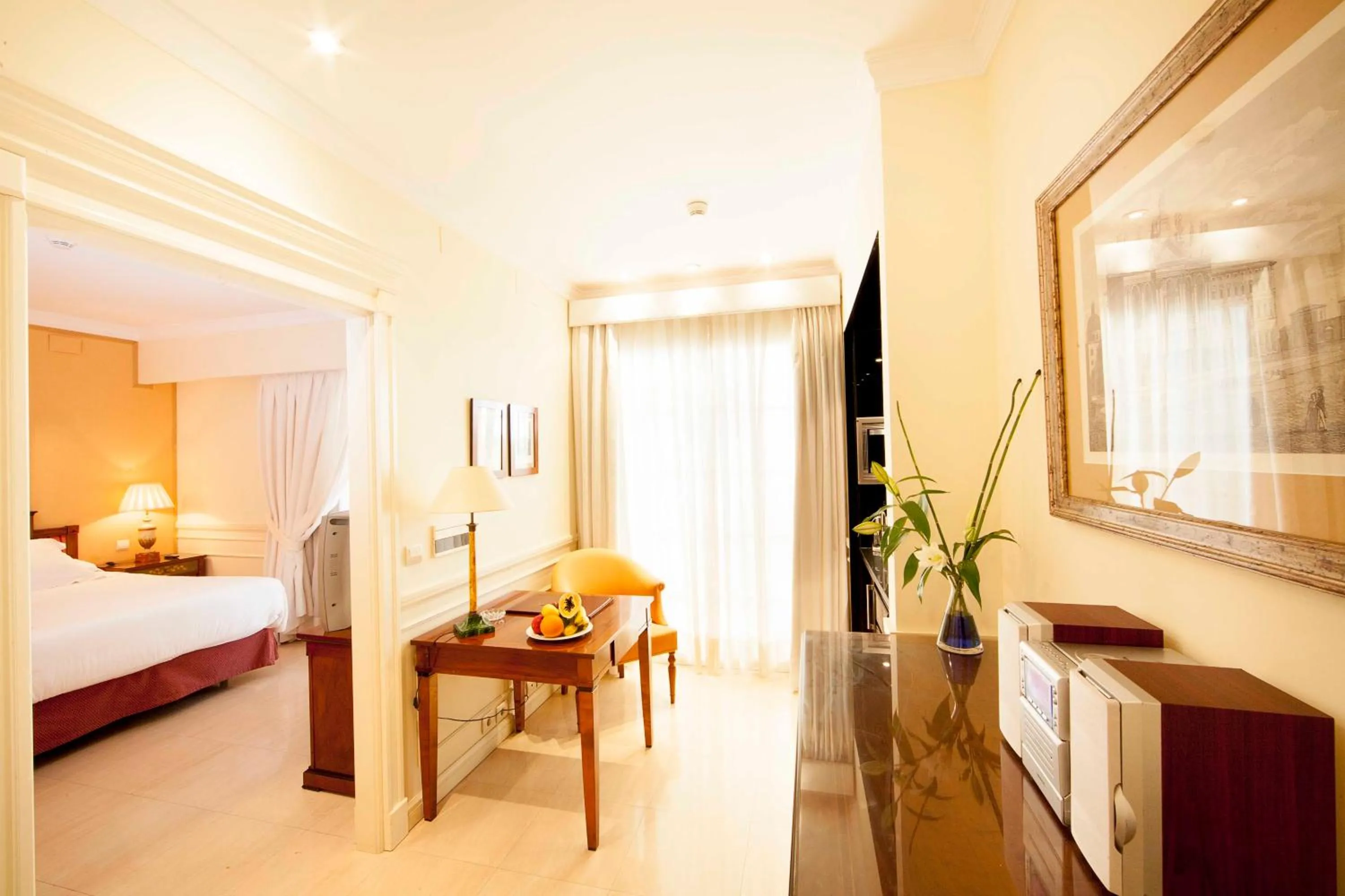 Photo of the whole room, Bed in Apartamentos Guadalpin Boutique