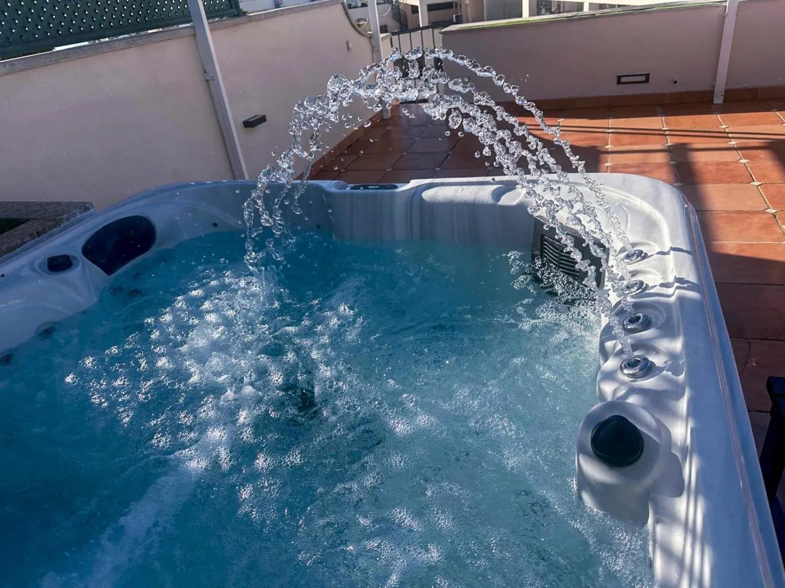 Apartamentos Guadalpin Boutique