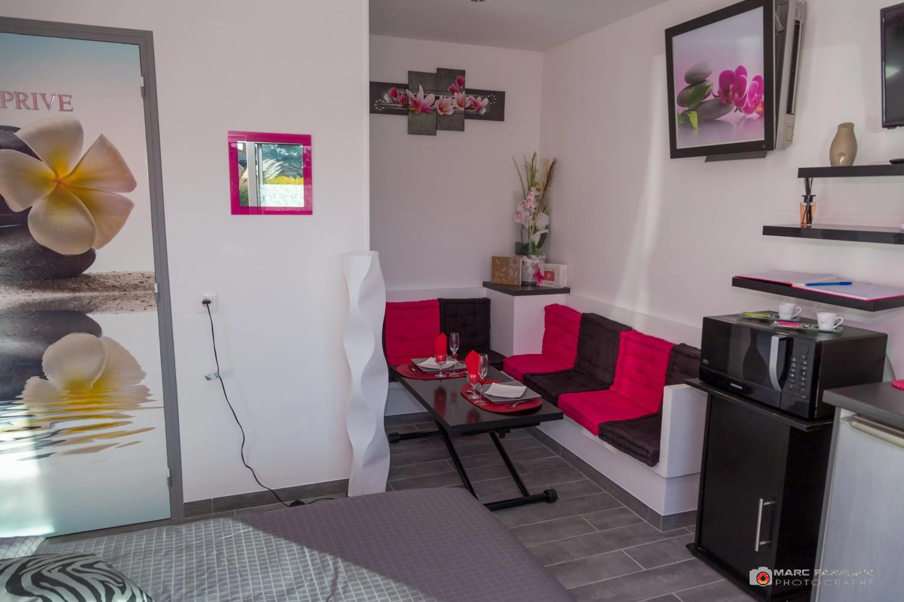 Dining area in Chambre d'hôtes source de la St Baume