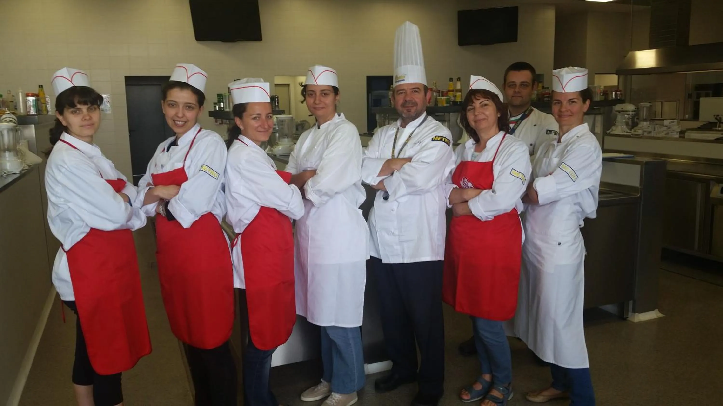 Staff in Family Hotel Emaly 2